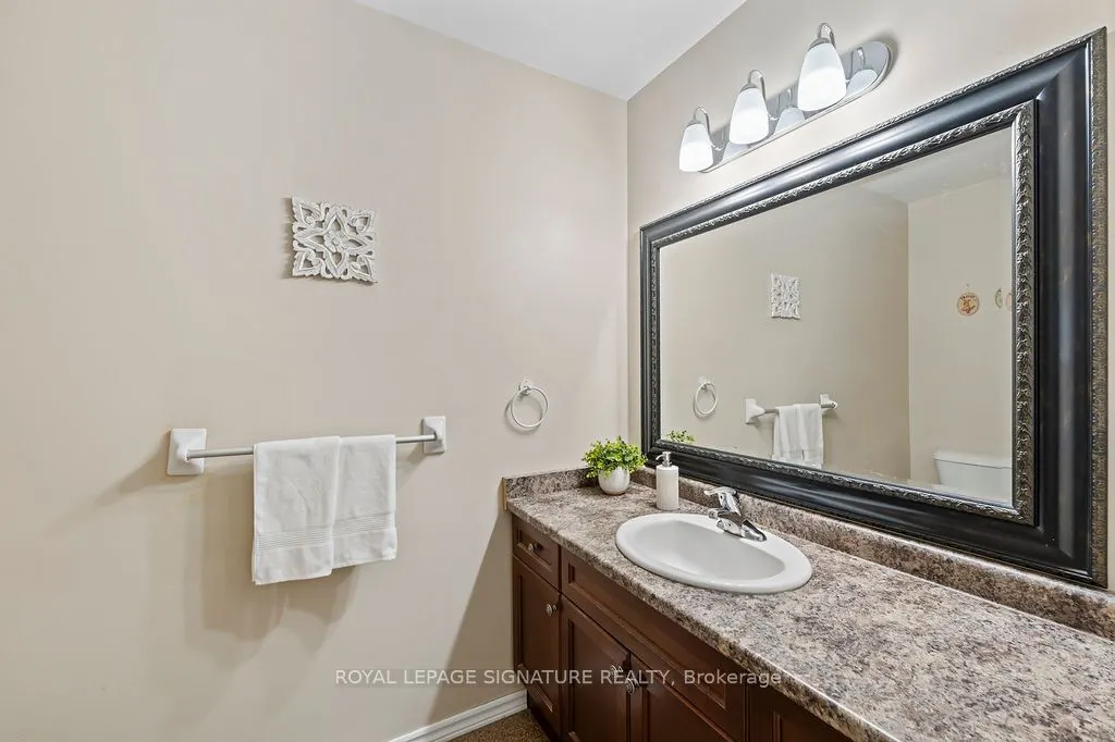 510 Queensway West, #18