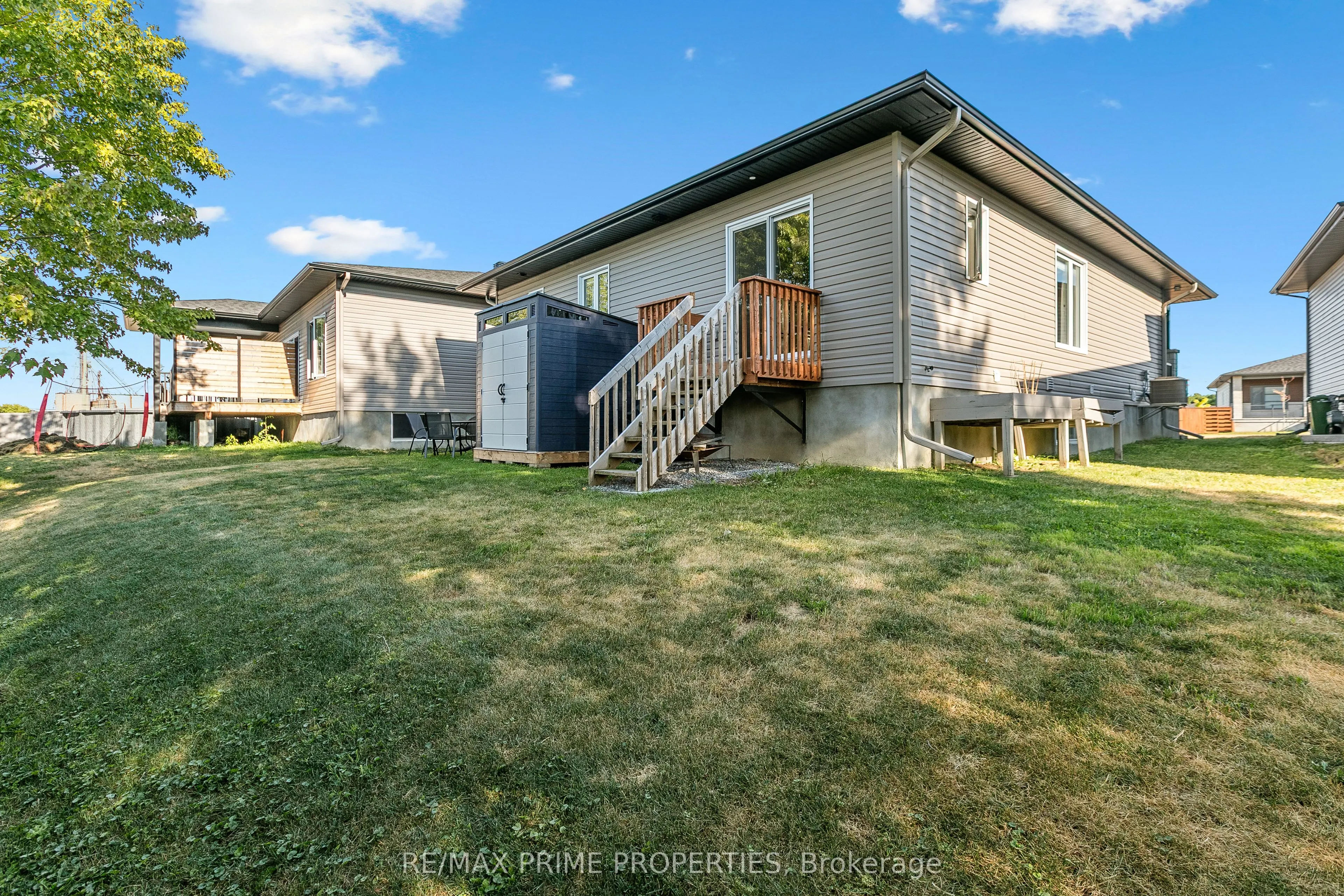 208 Filion Street