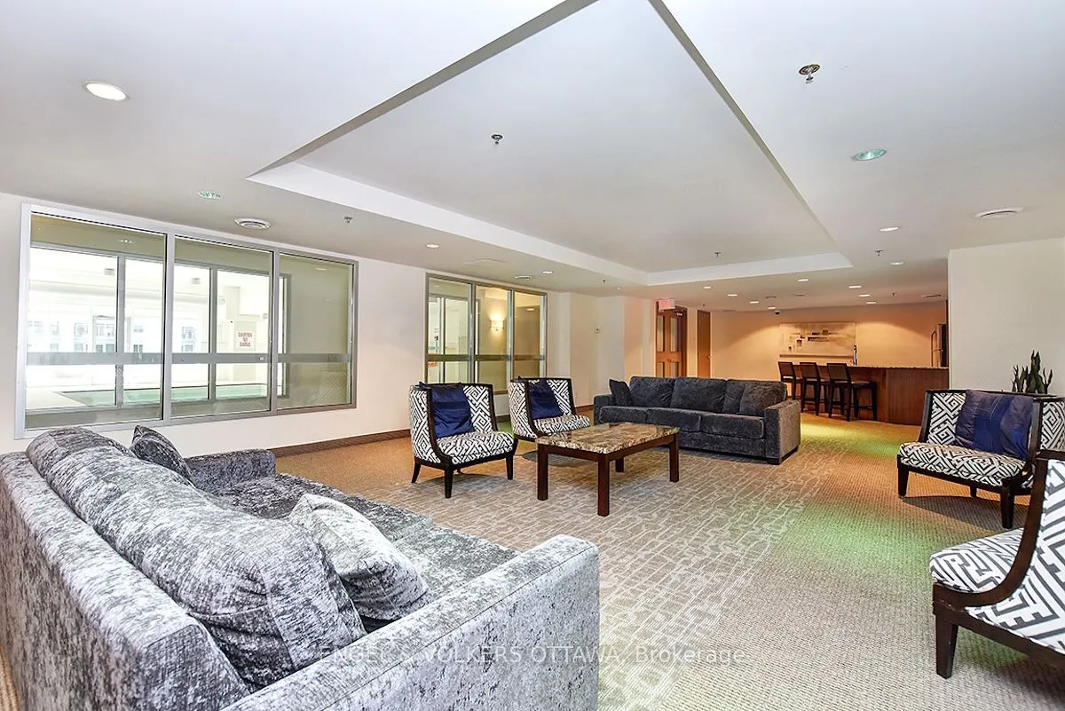 242 Rideau Street, #1305