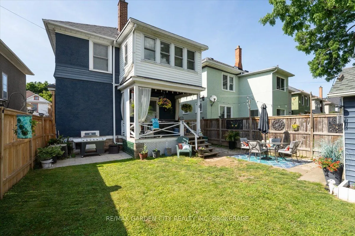 22 Chaplin Avenue