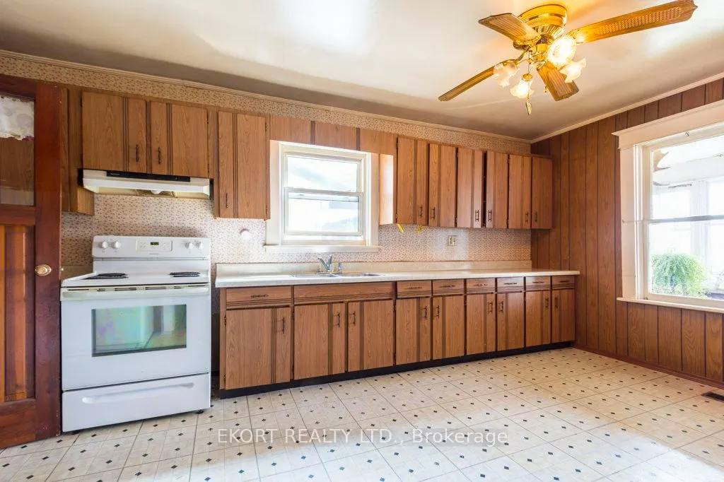 1172 Salem Road