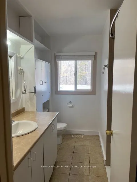 2460 Leitrim Road