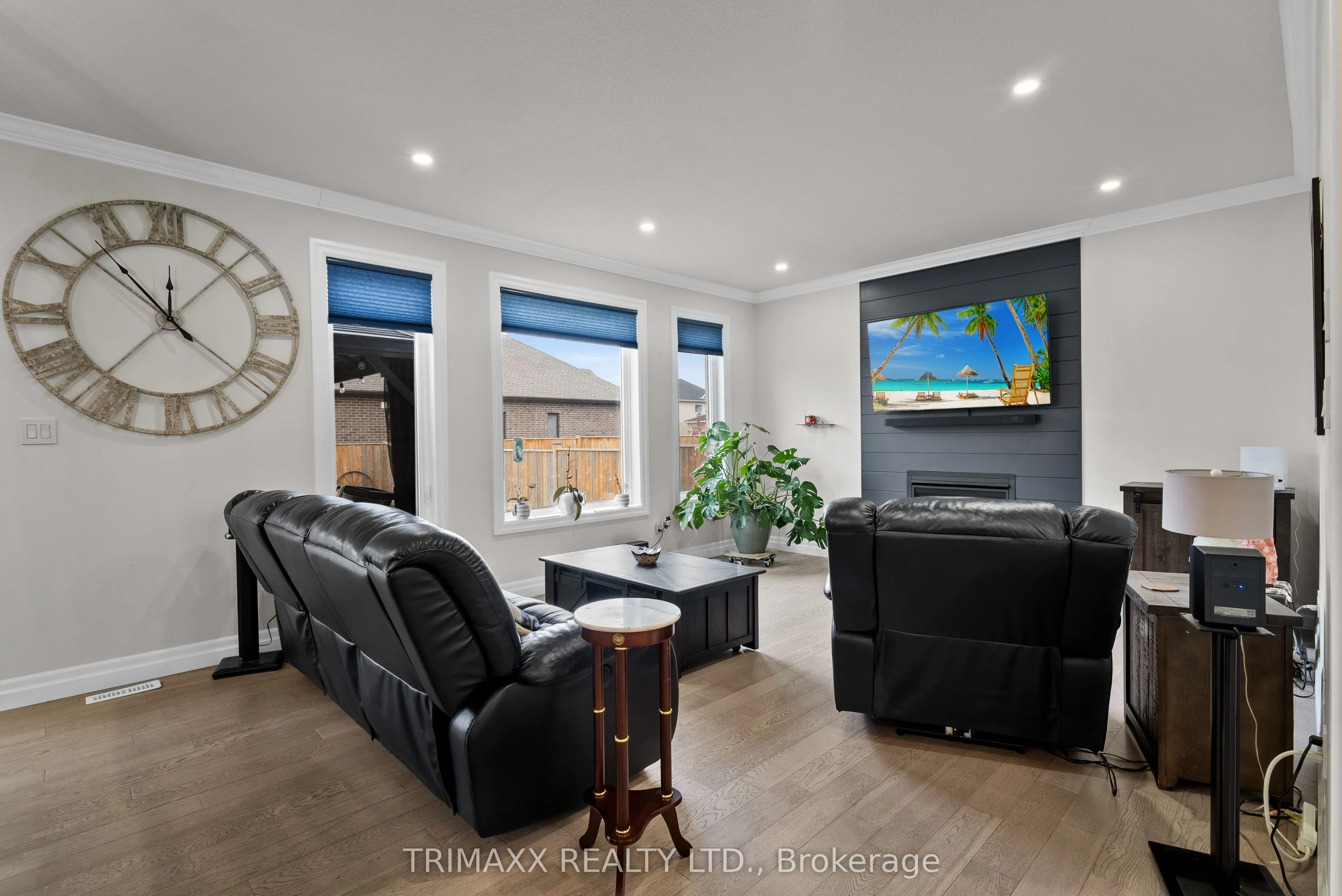 31 Thames Springs Crescent