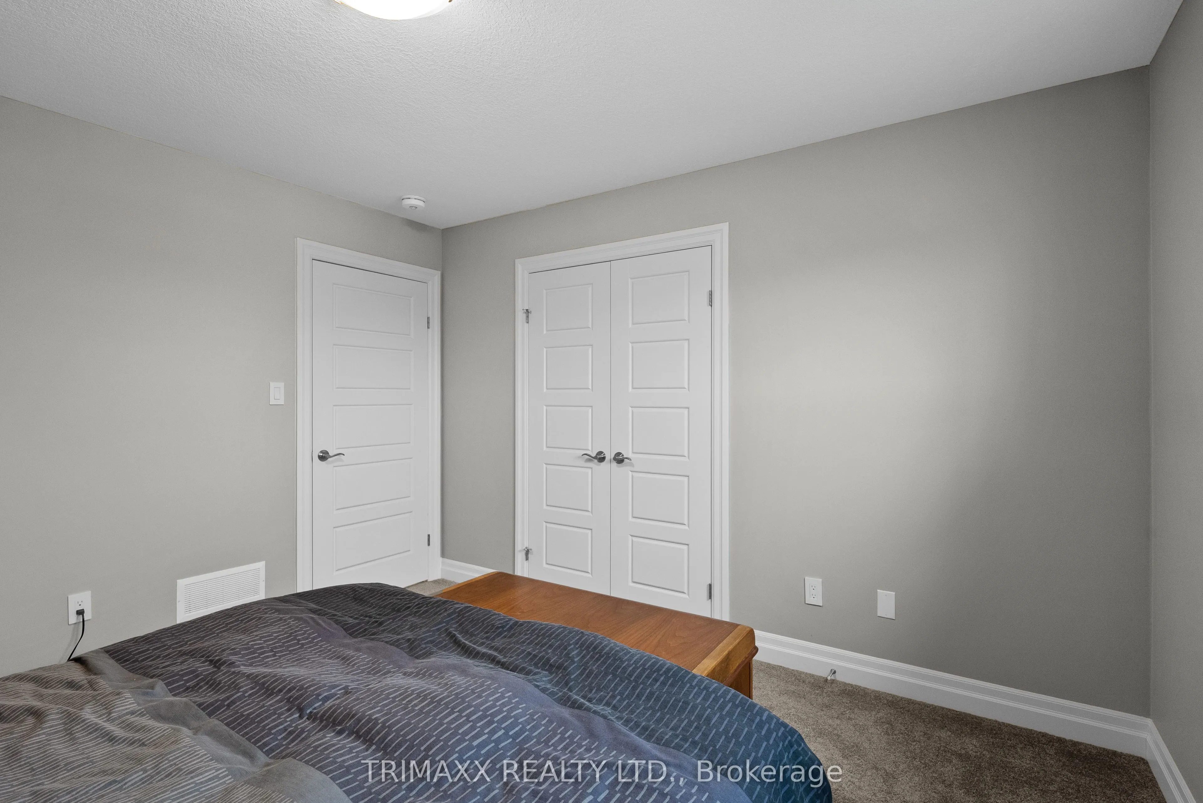 31 Thames Springs Crescent