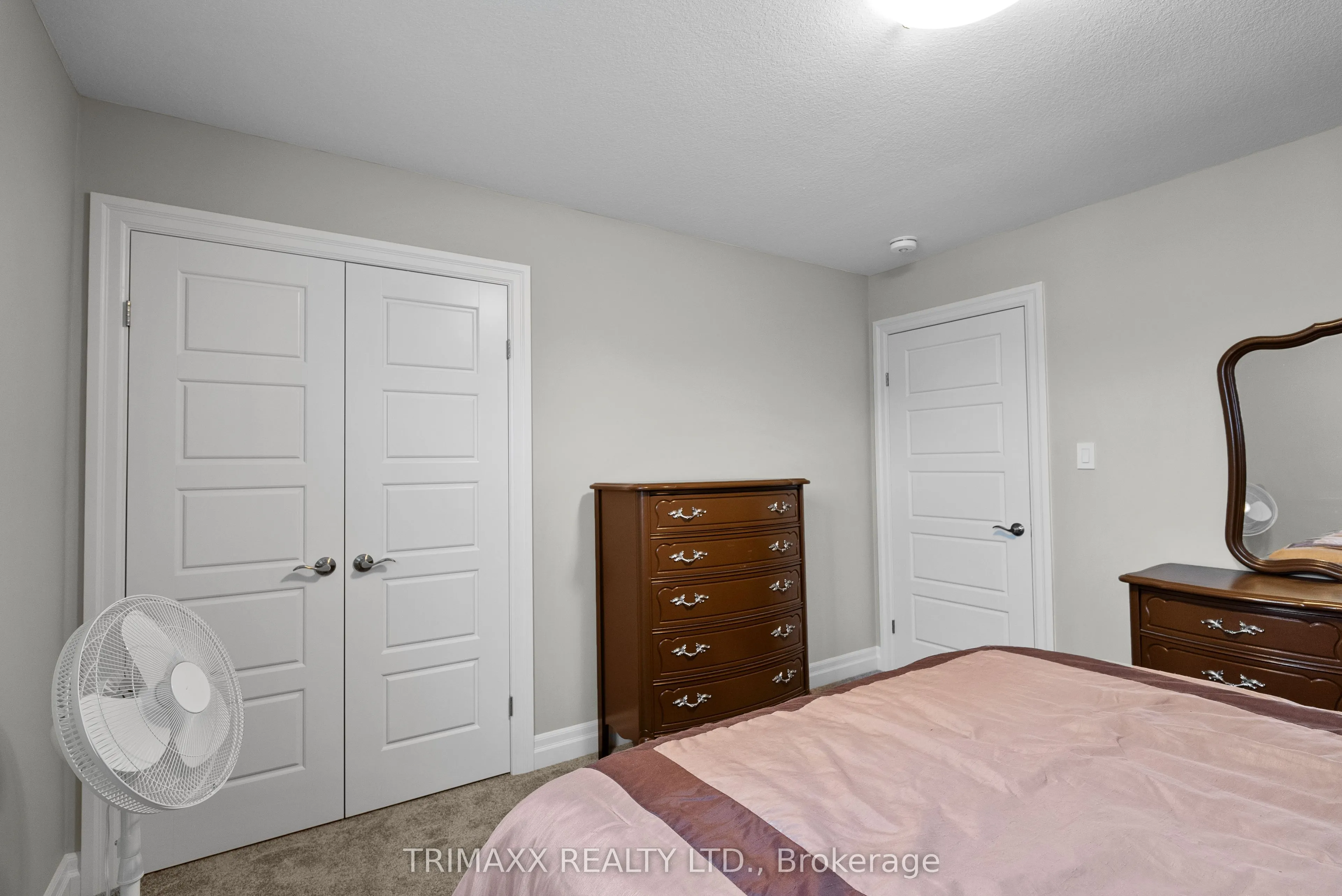 31 Thames Springs Crescent
