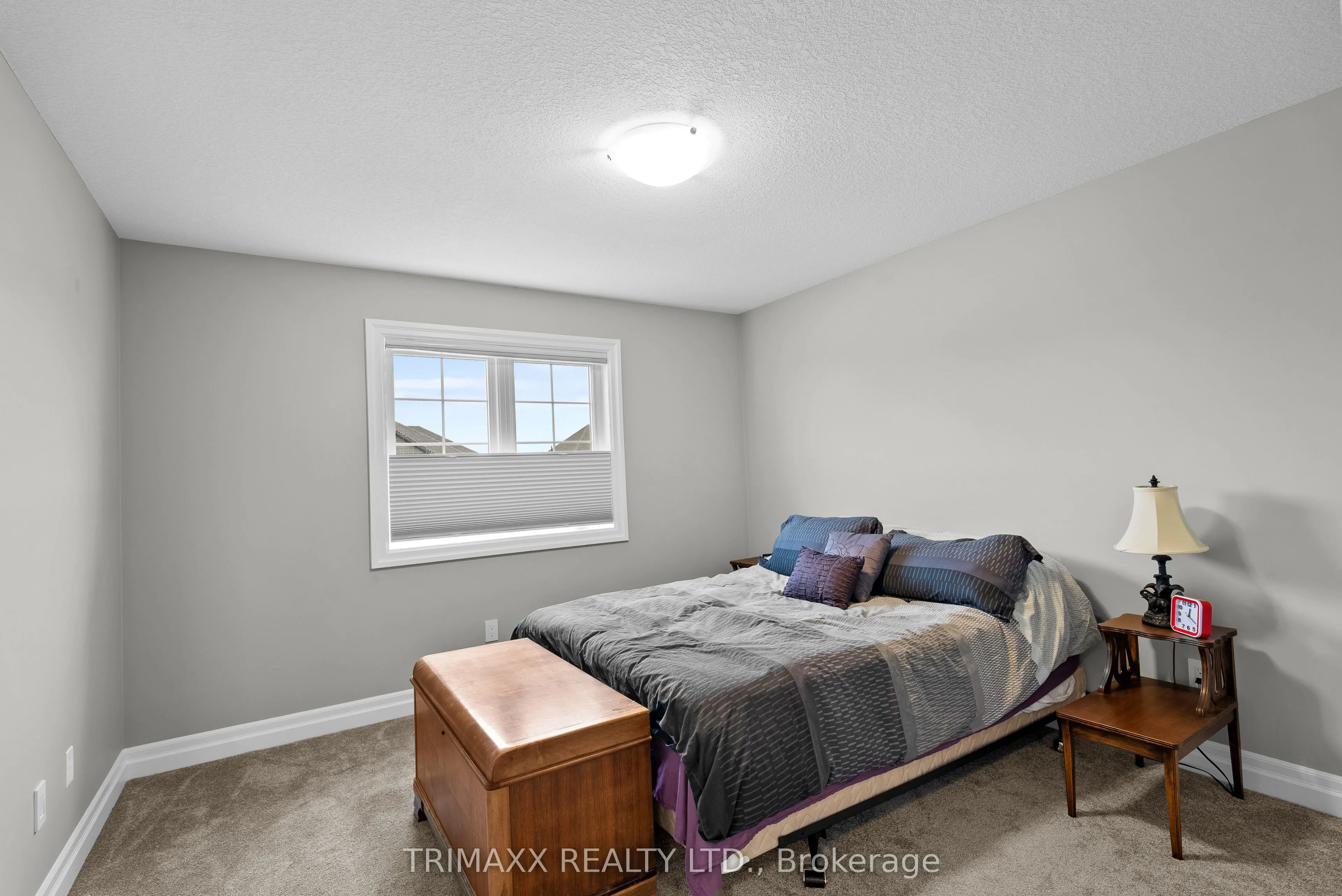 31 Thames Springs Crescent