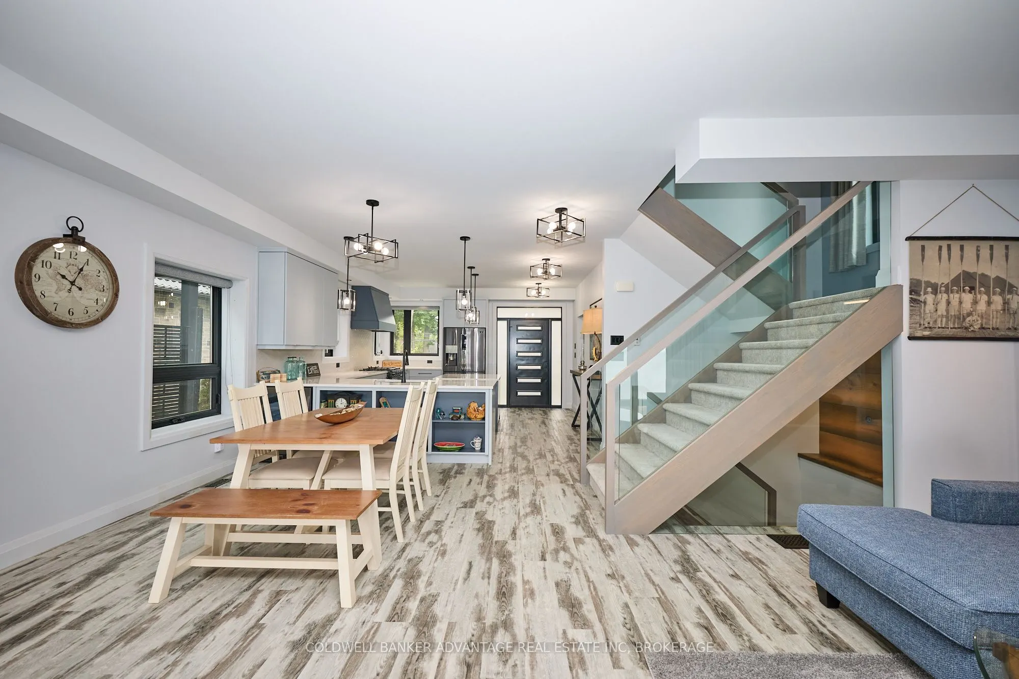 10591 Lakeshore Road