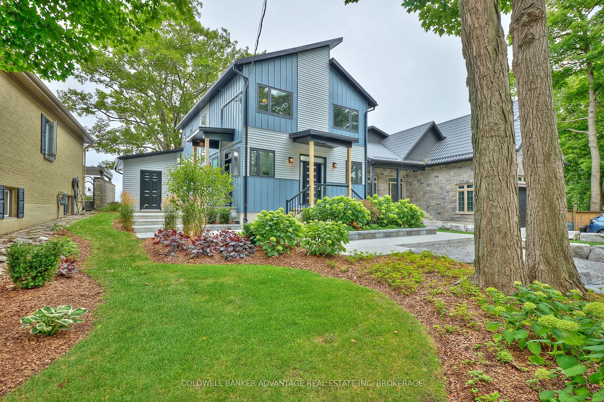 10591 Lakeshore Road
