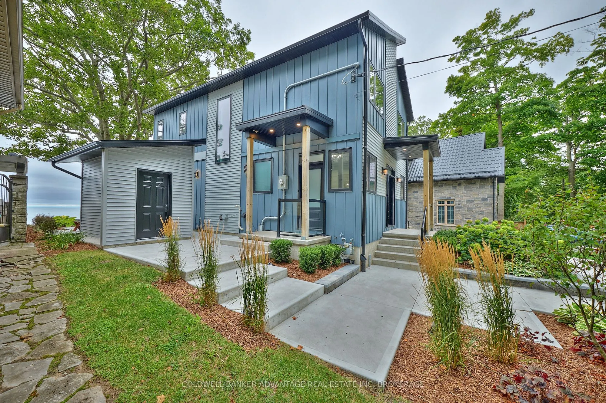 10591 Lakeshore Road