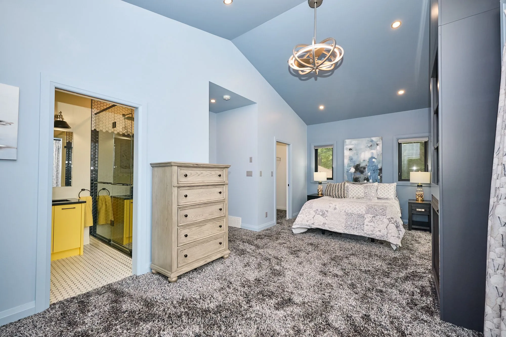 10591 Lakeshore Road