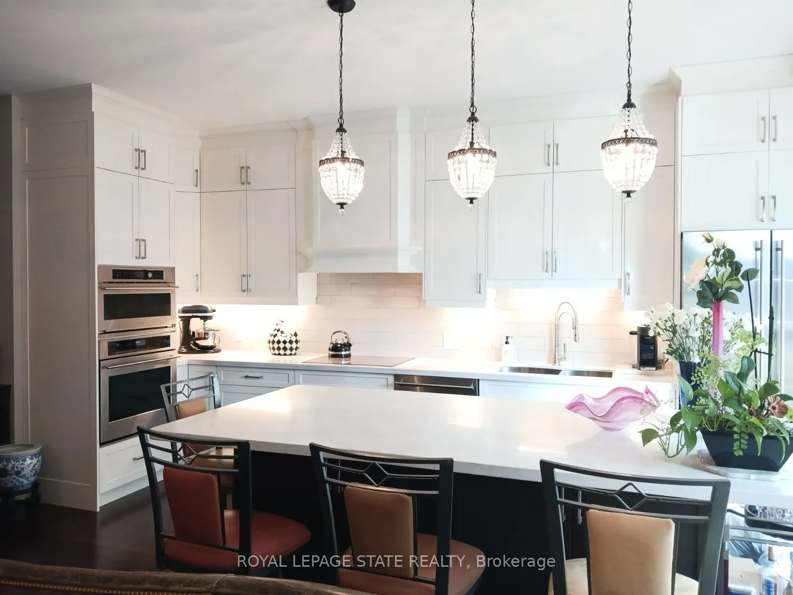112 King Street E, #1109