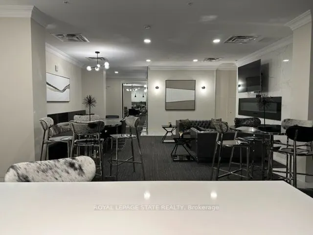 112 King Street E, #1109