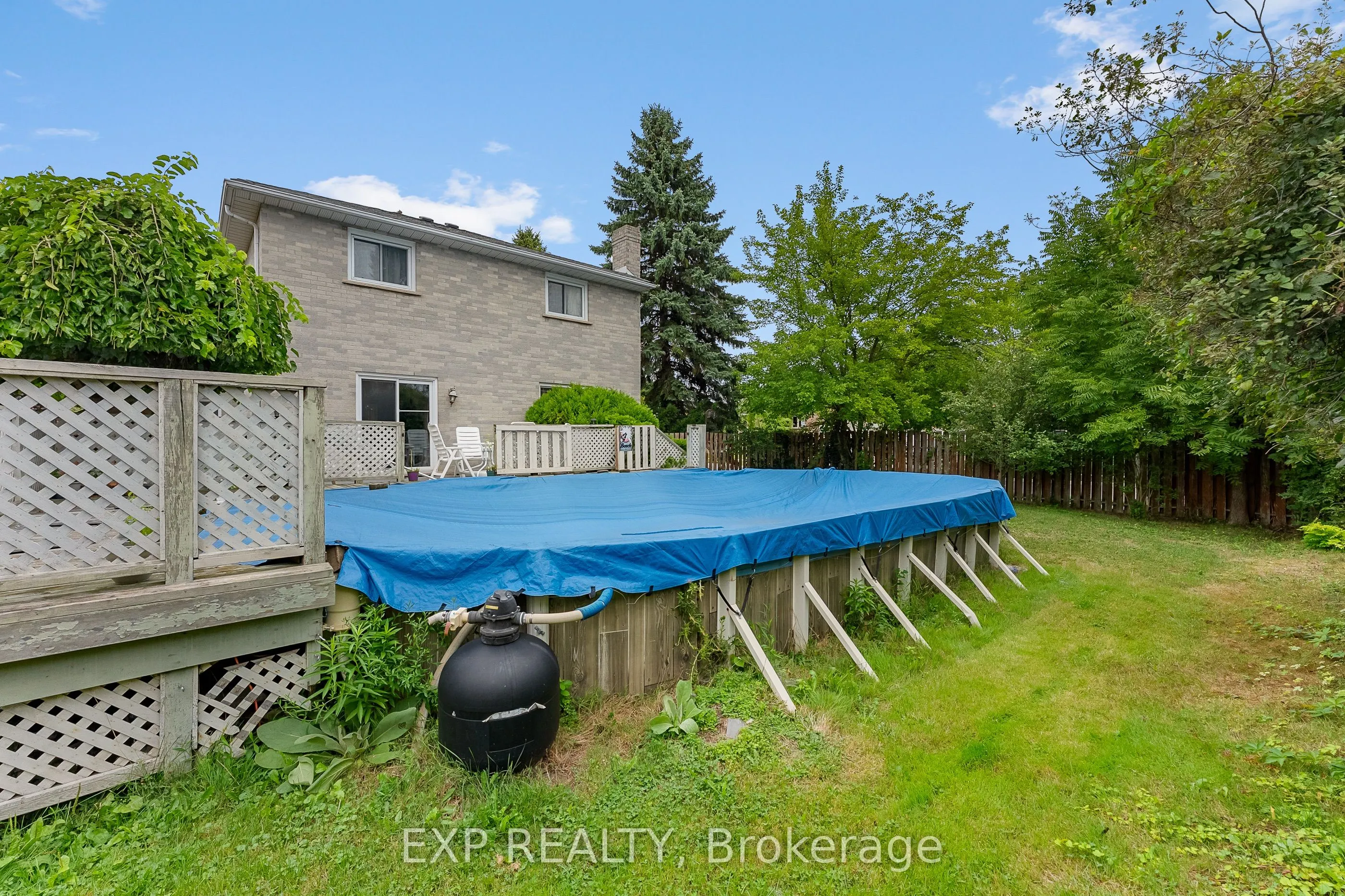 3 BRIARSDALE Crescent