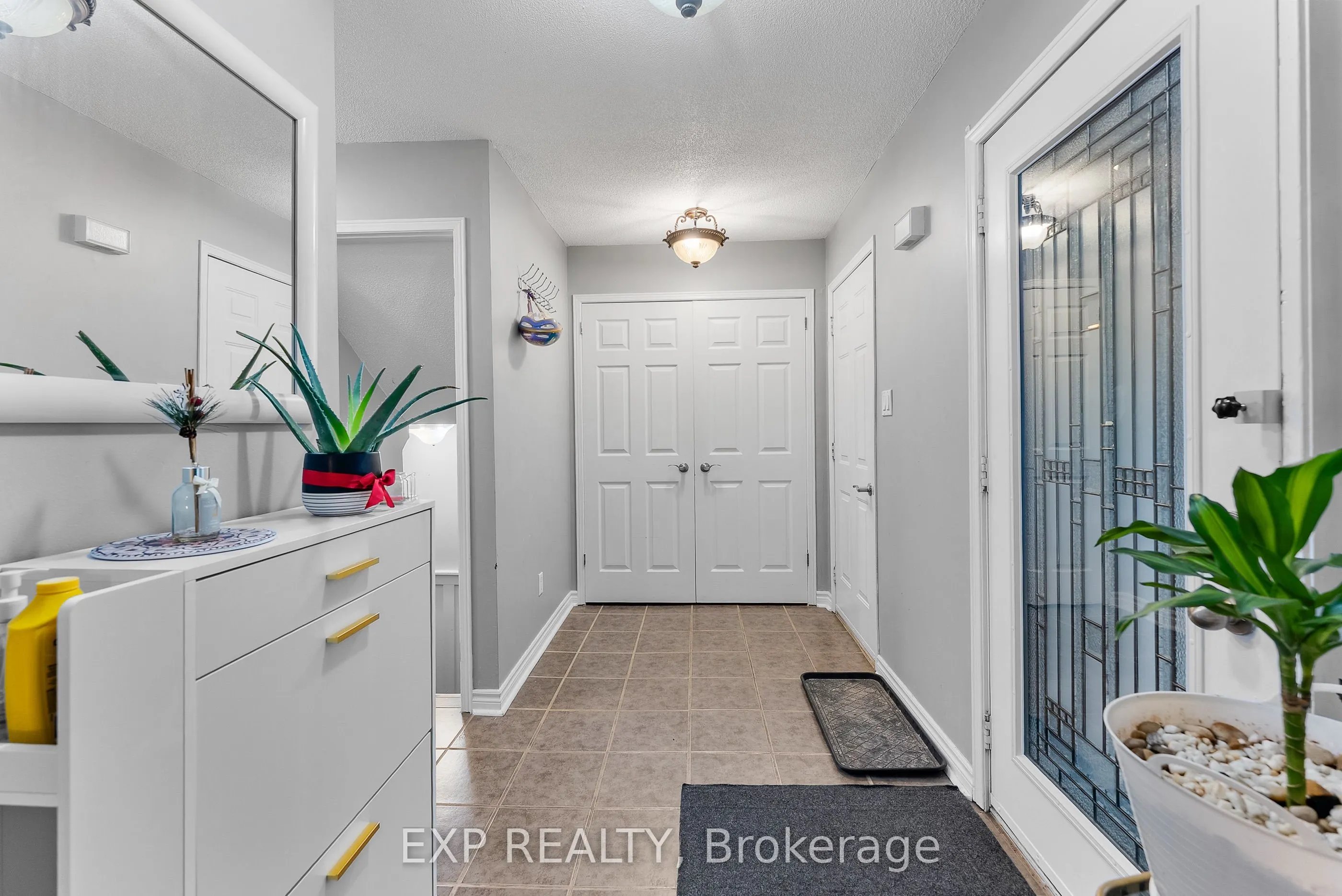 3 BRIARSDALE Crescent