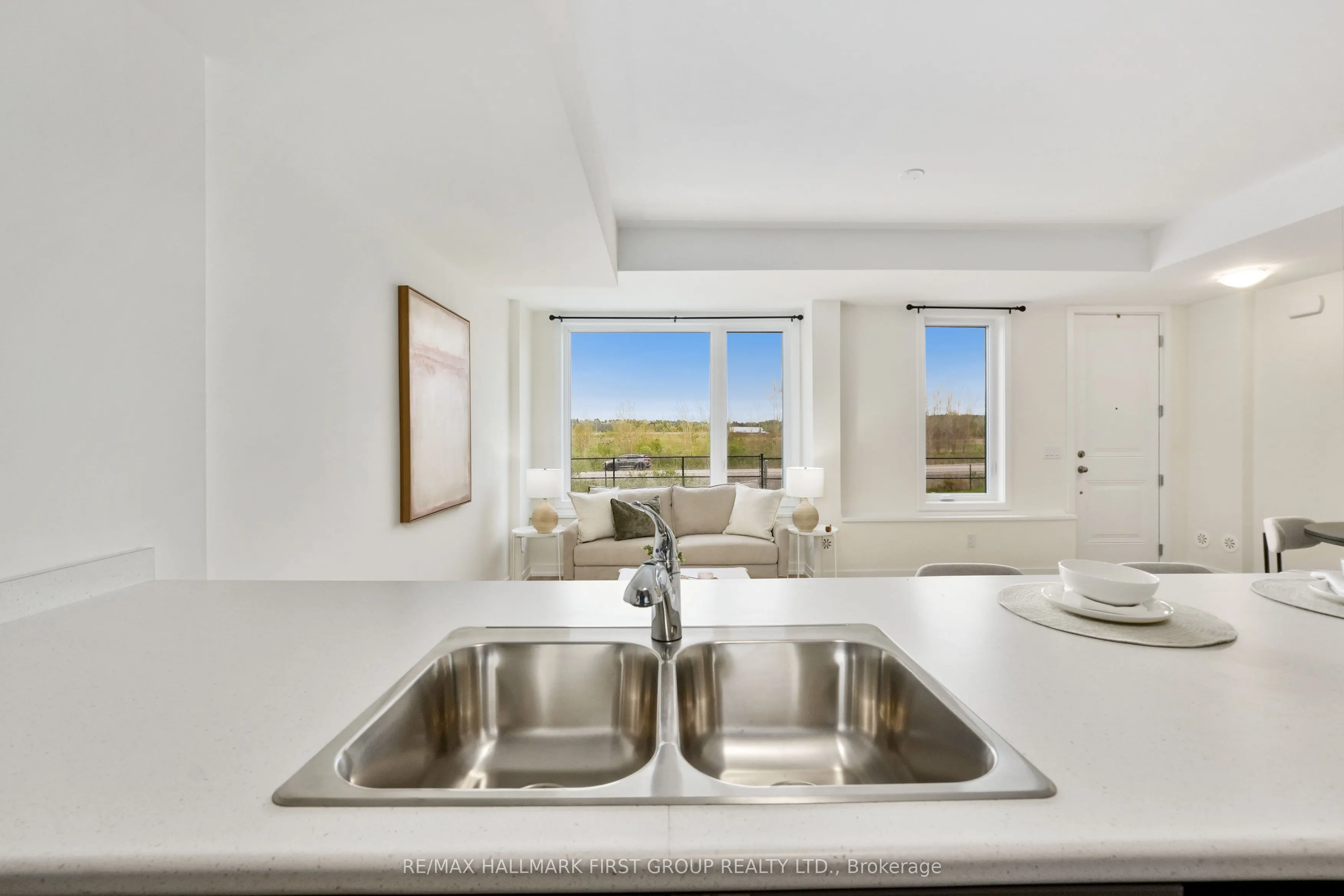 160 Densmore Road, #701