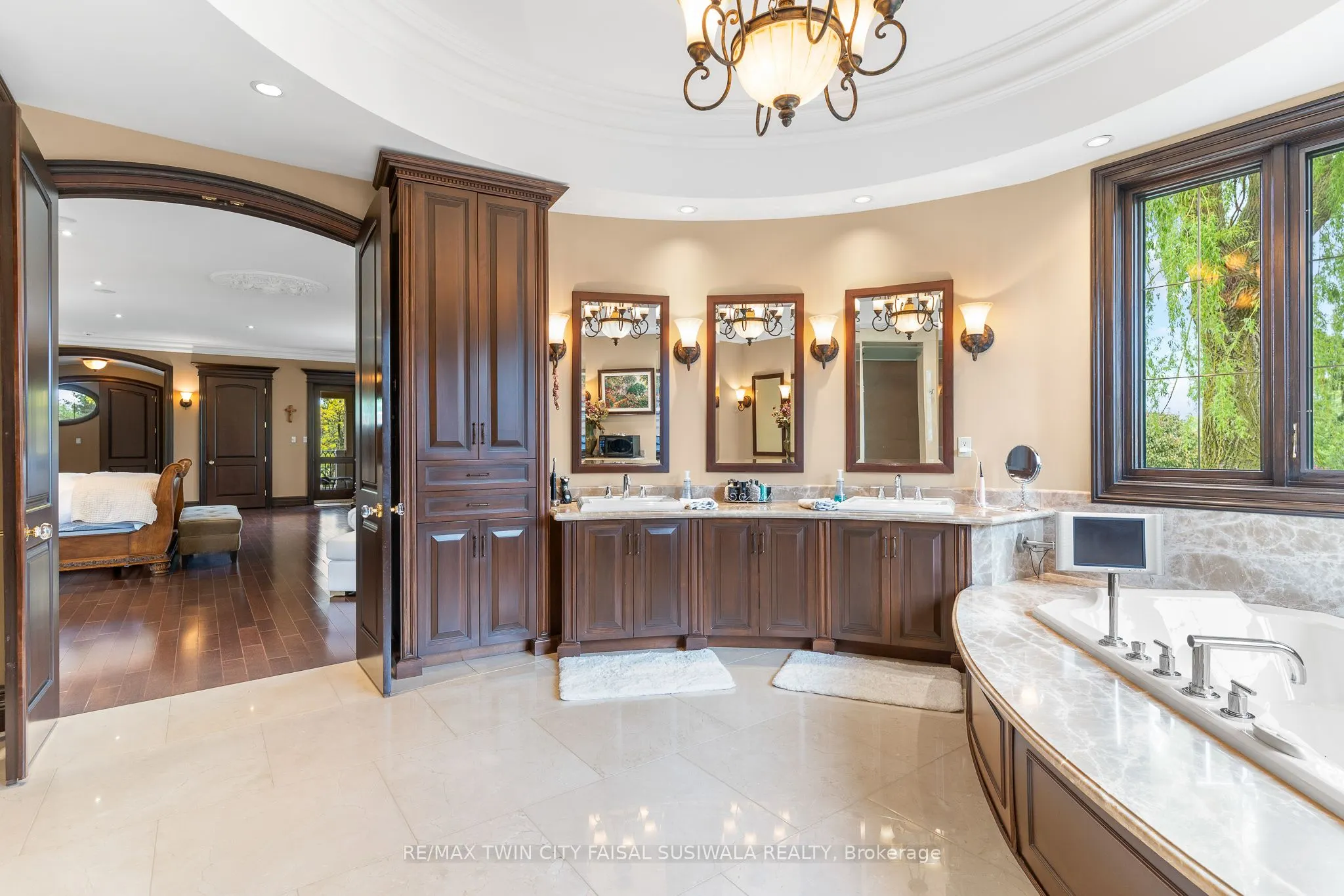 1927 Shellard Road