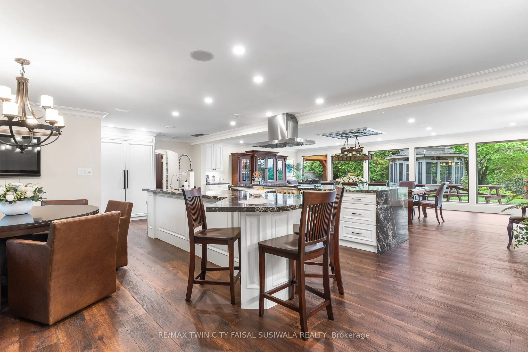 1927 Shellard Road