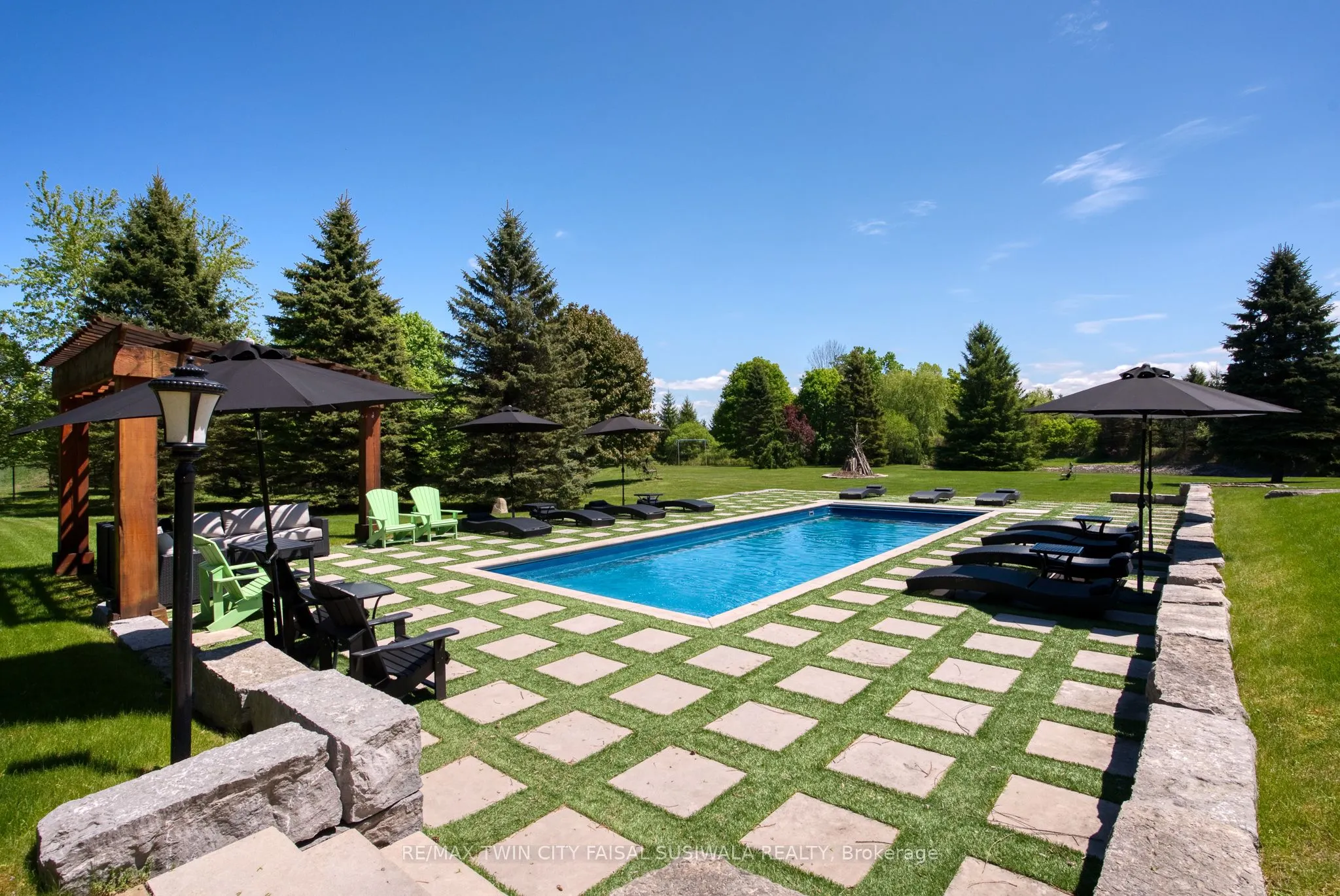 1927 Shellard Road