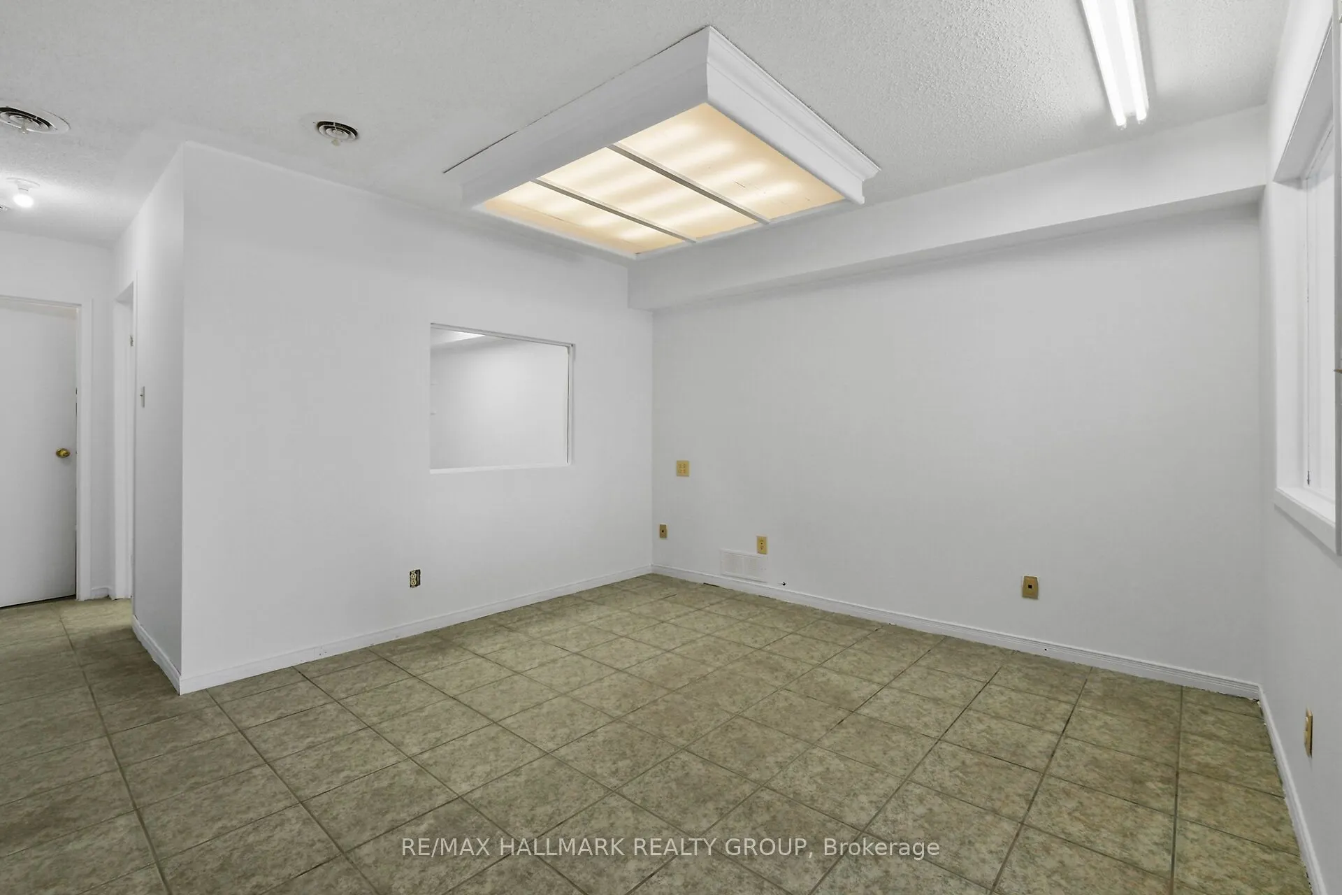 1010 Polytek Street, #42