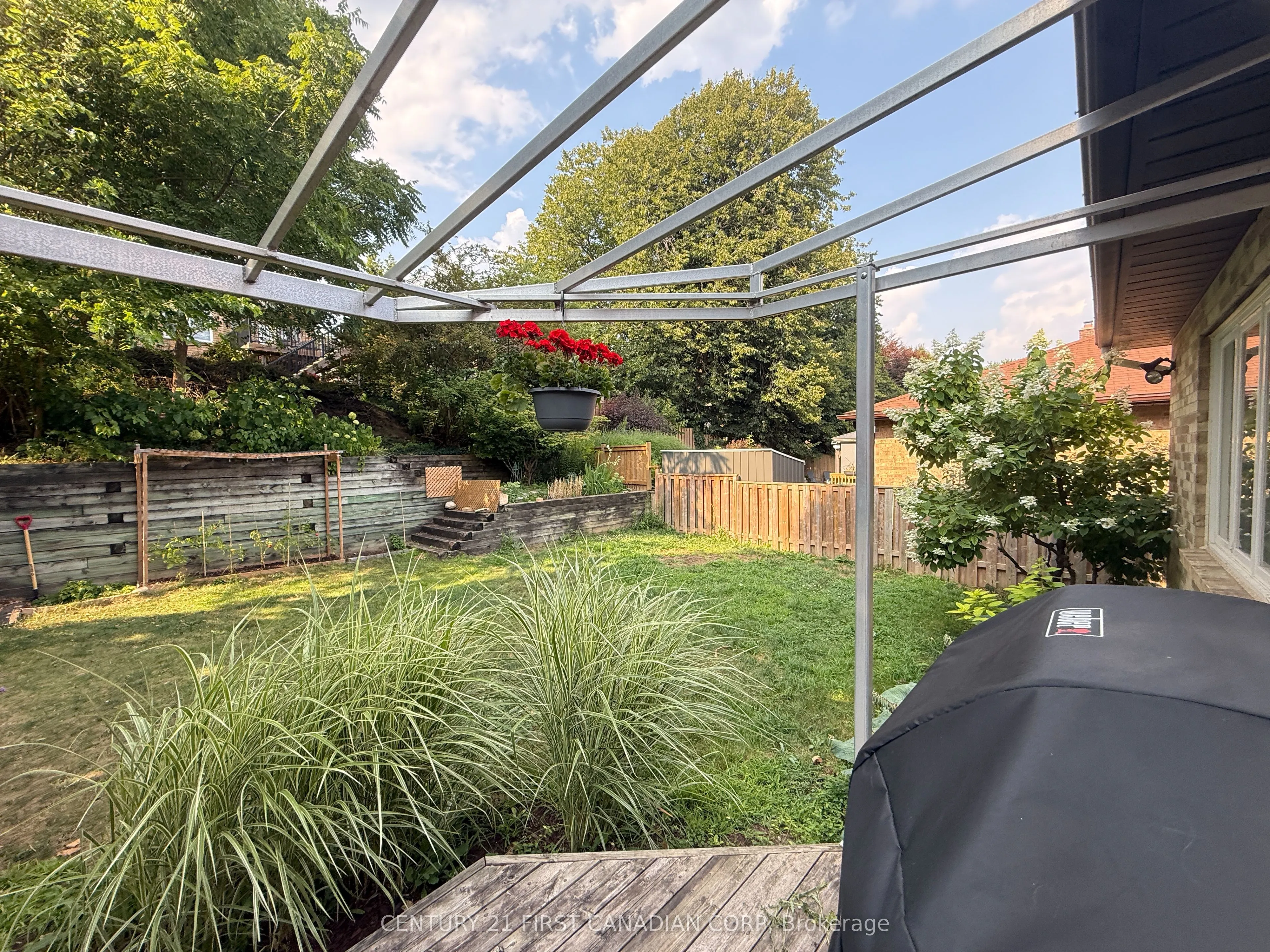 38 Jennifer Gardens
