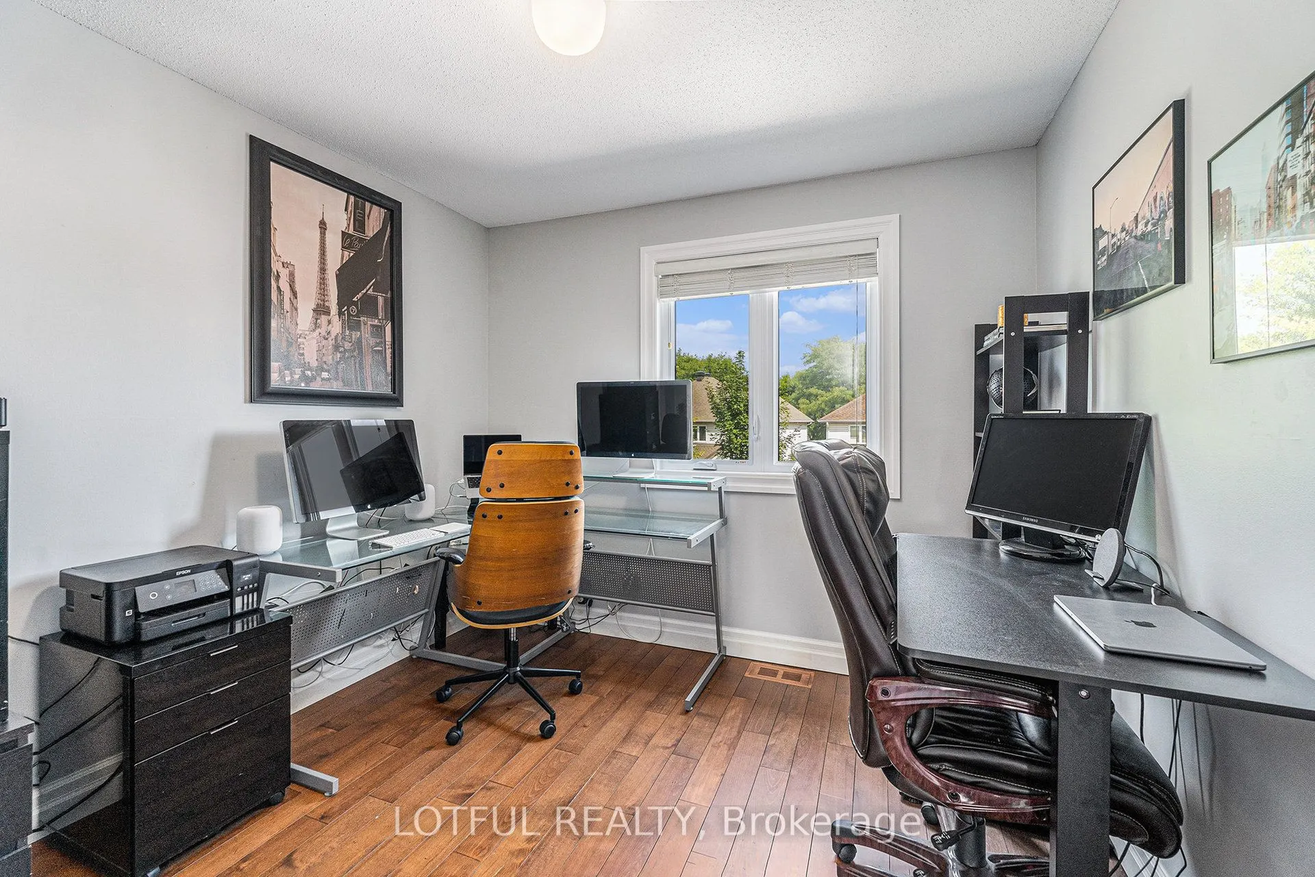 107 Queensbury Drive