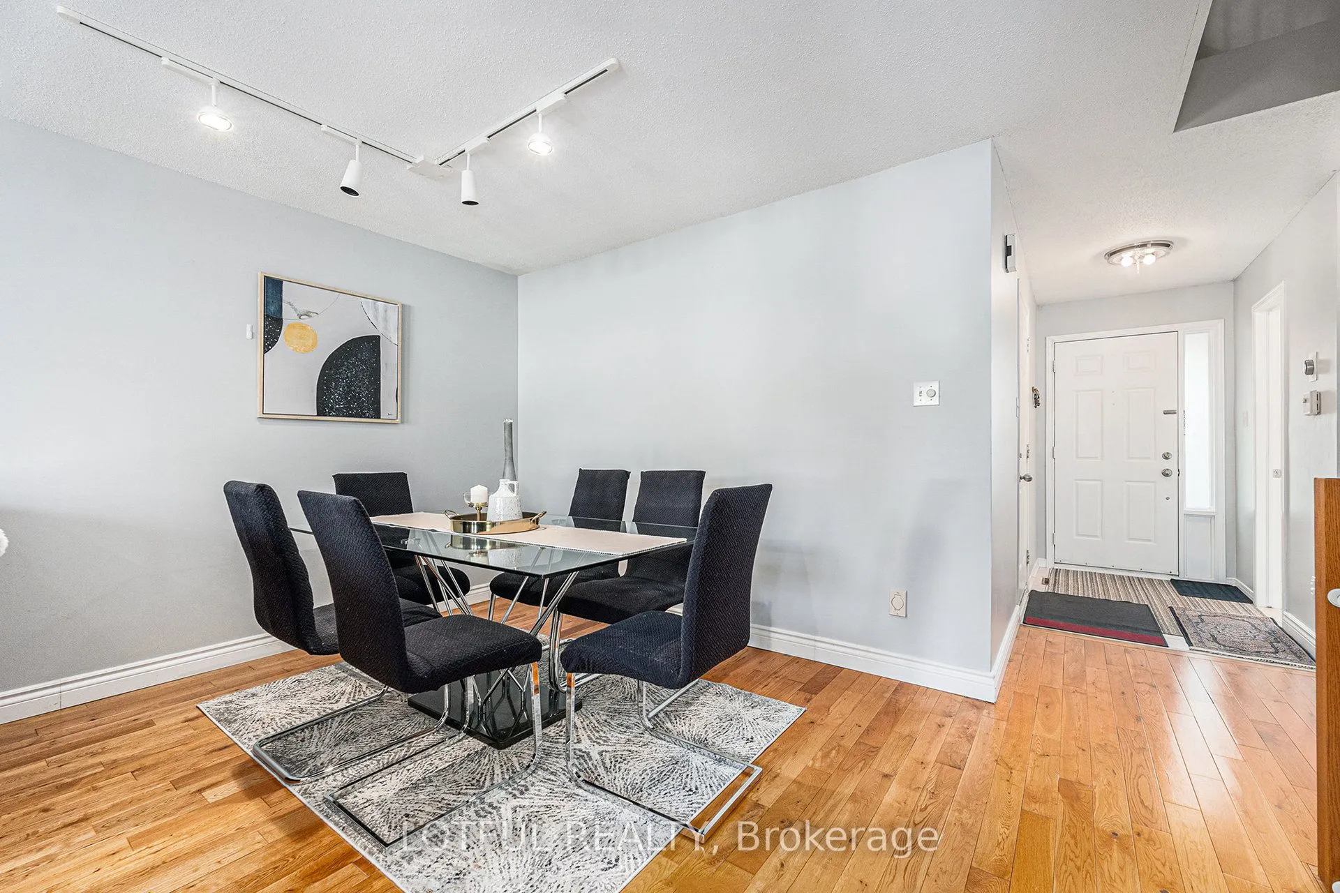 107 Queensbury Drive