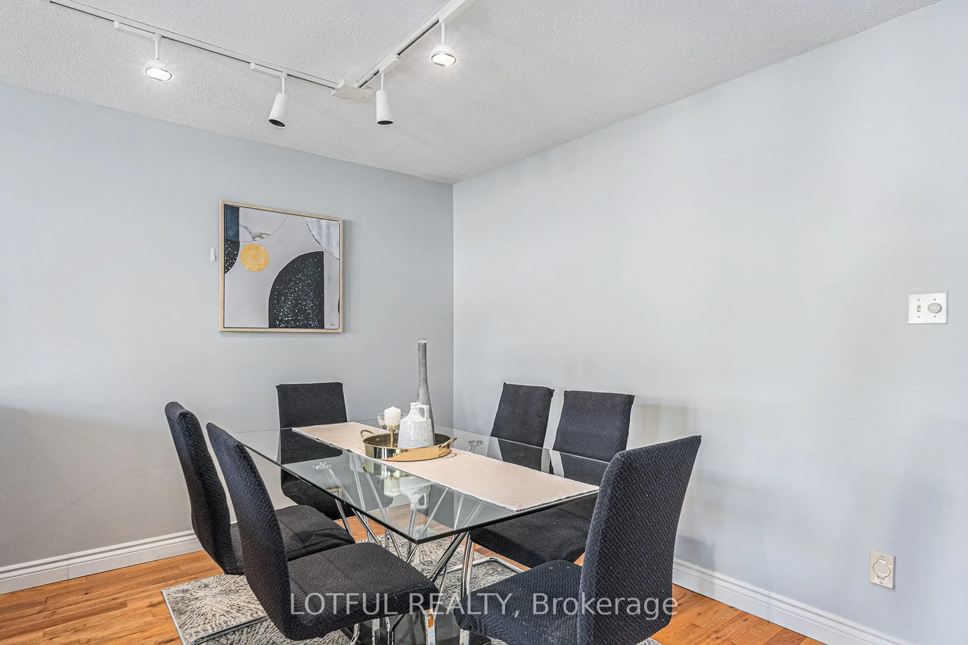 107 Queensbury Drive
