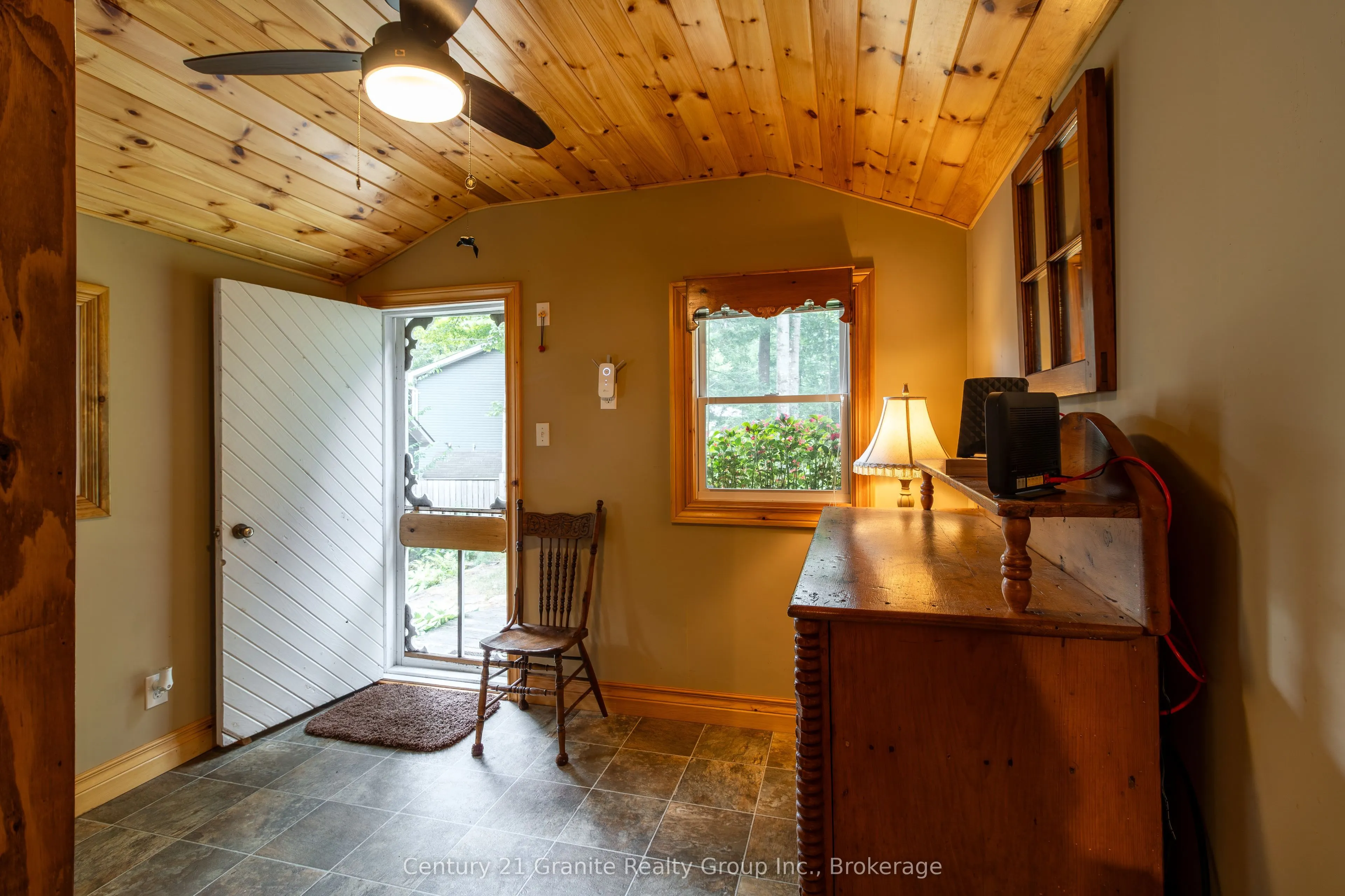 1528 Dignan Road
