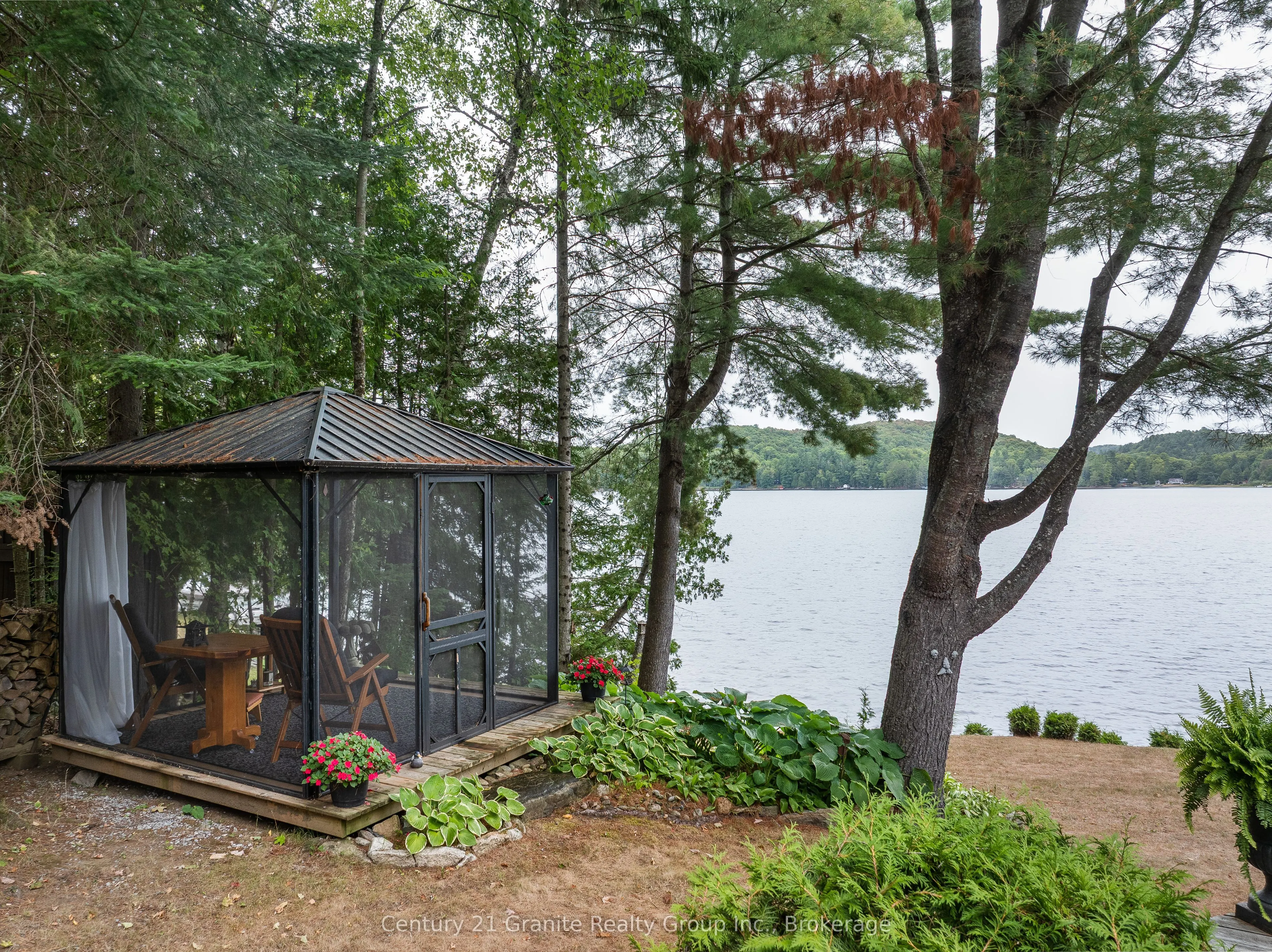 1528 Dignan Road