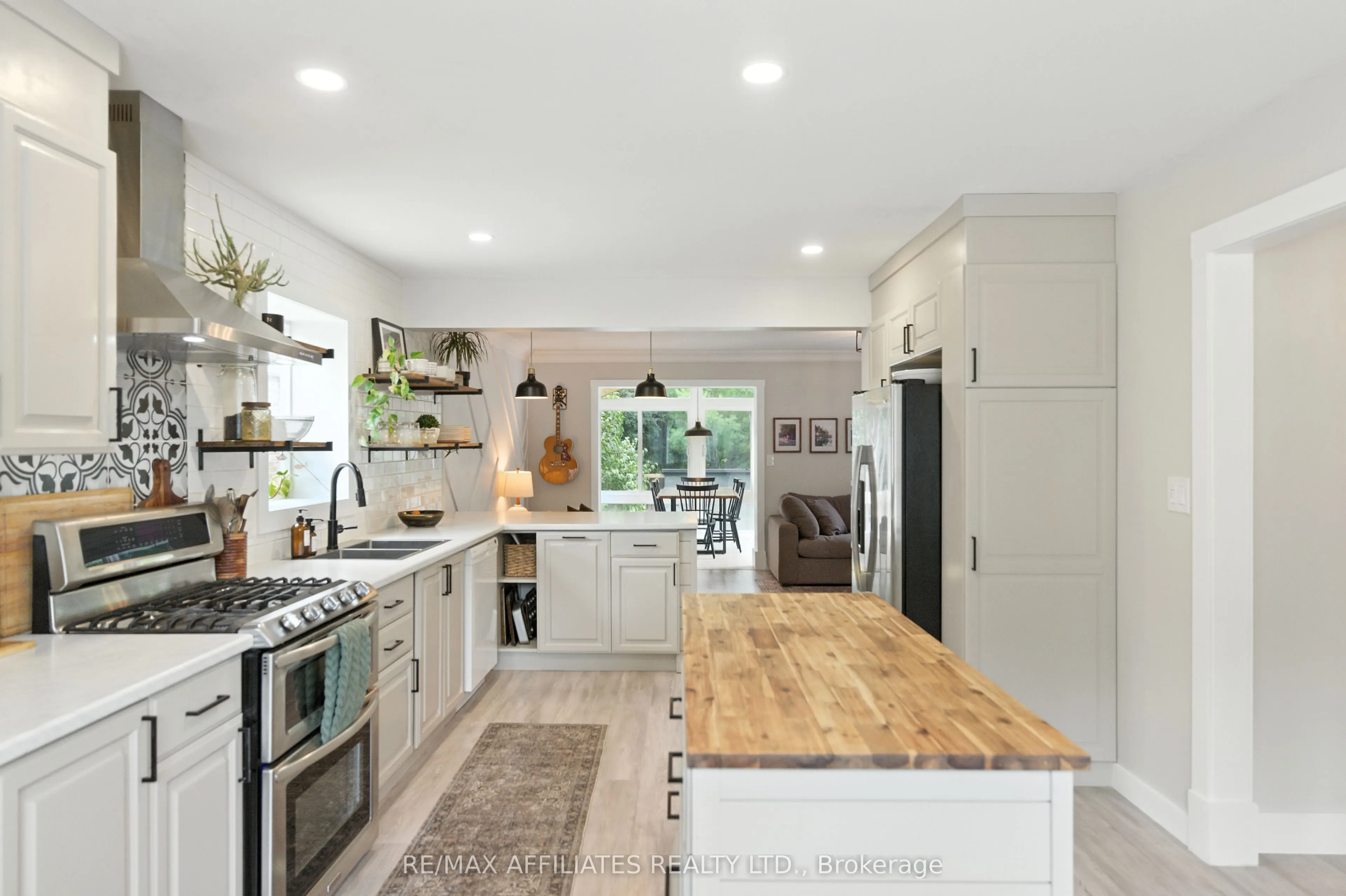 2C Baxter Drive