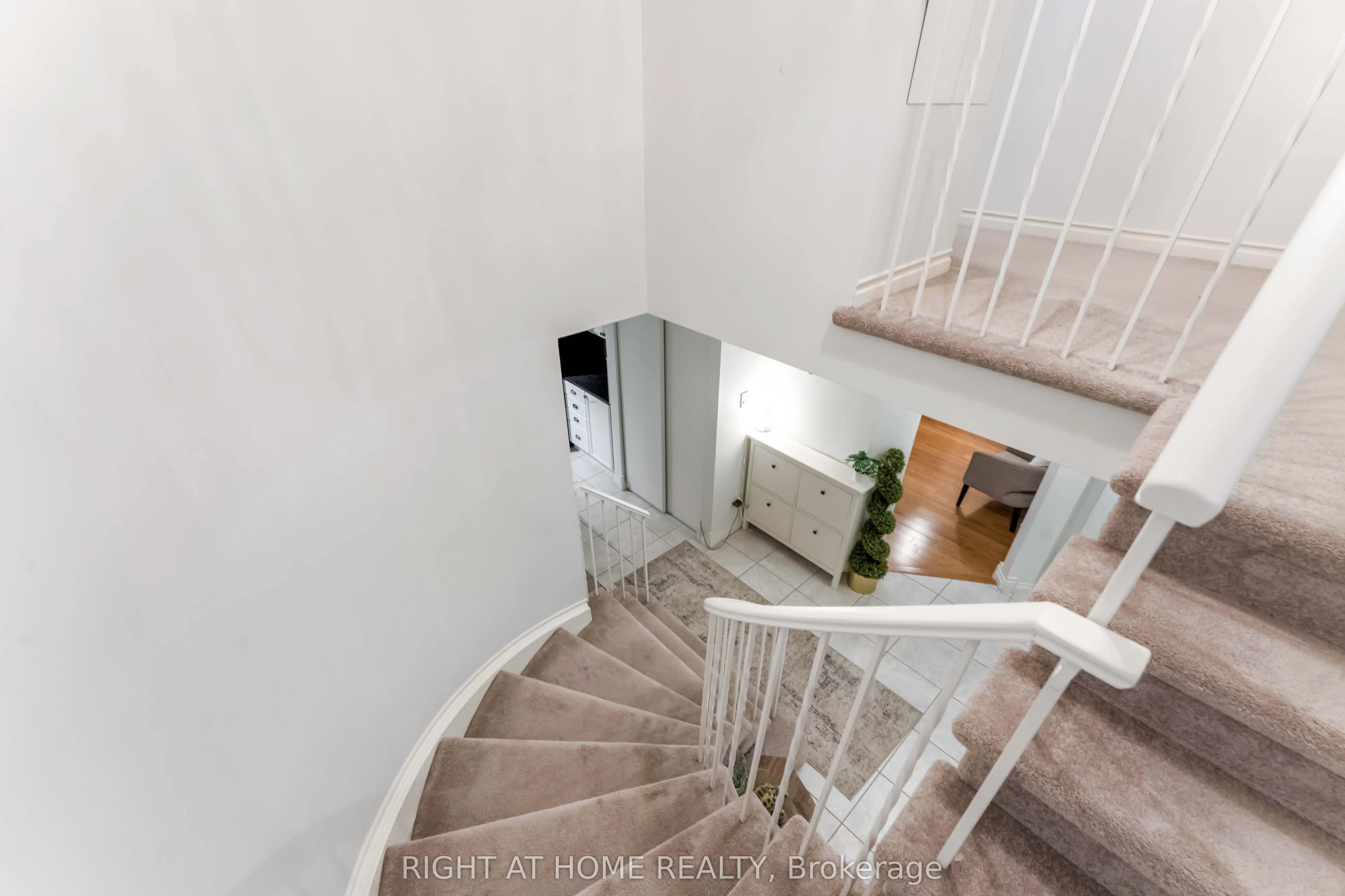18 Shetland Way
