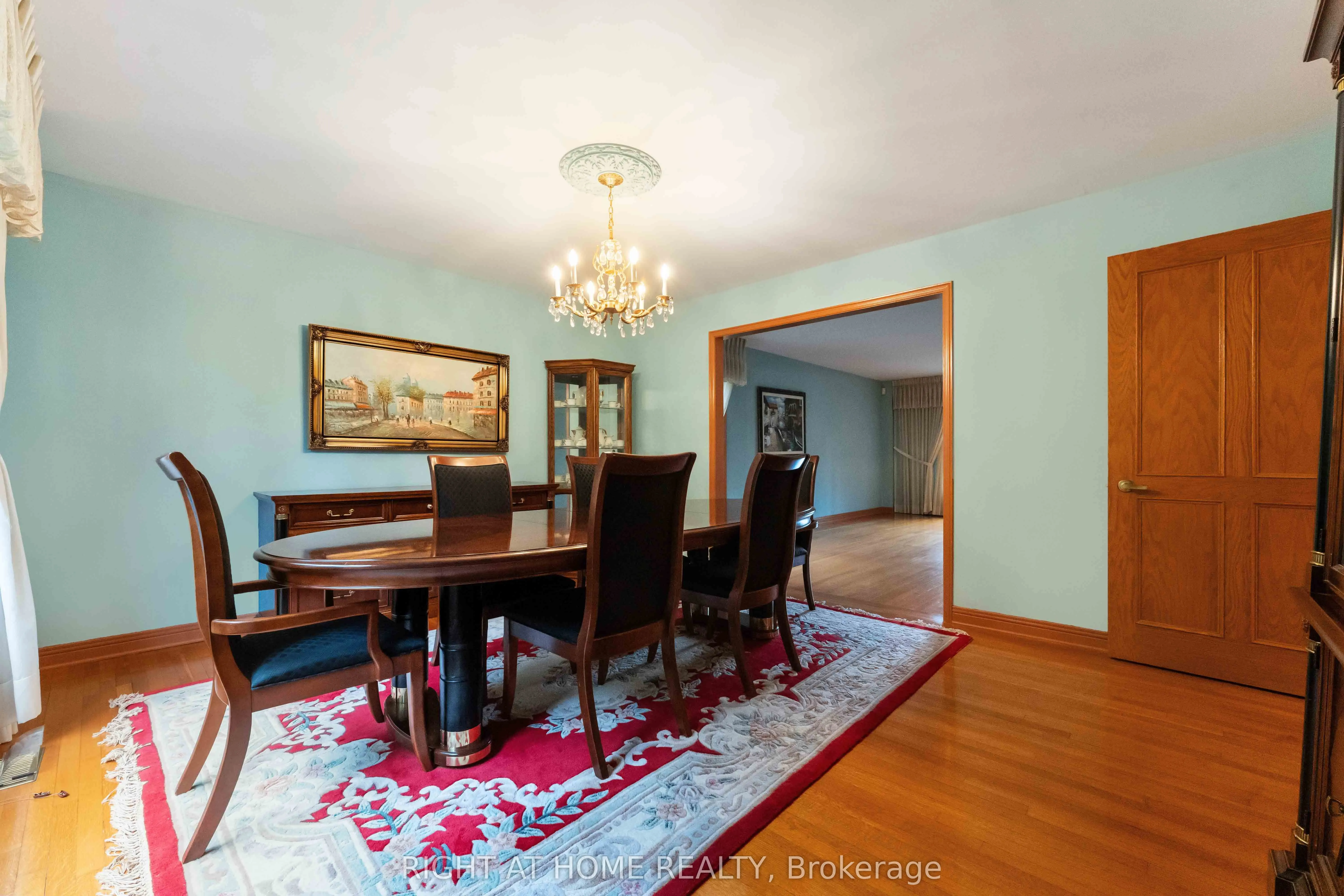 2 Muirfield Gardens