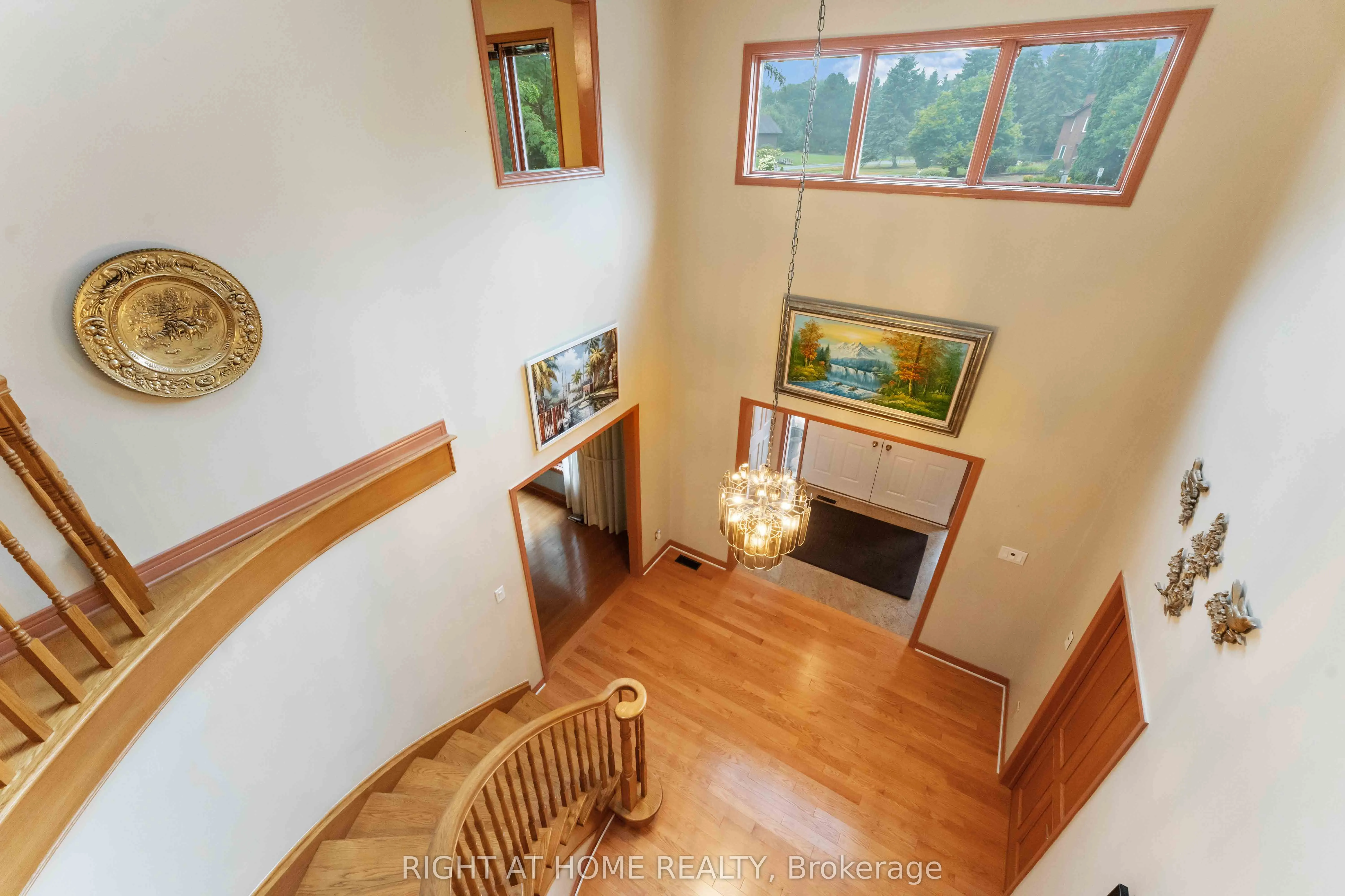 2 Muirfield Gardens