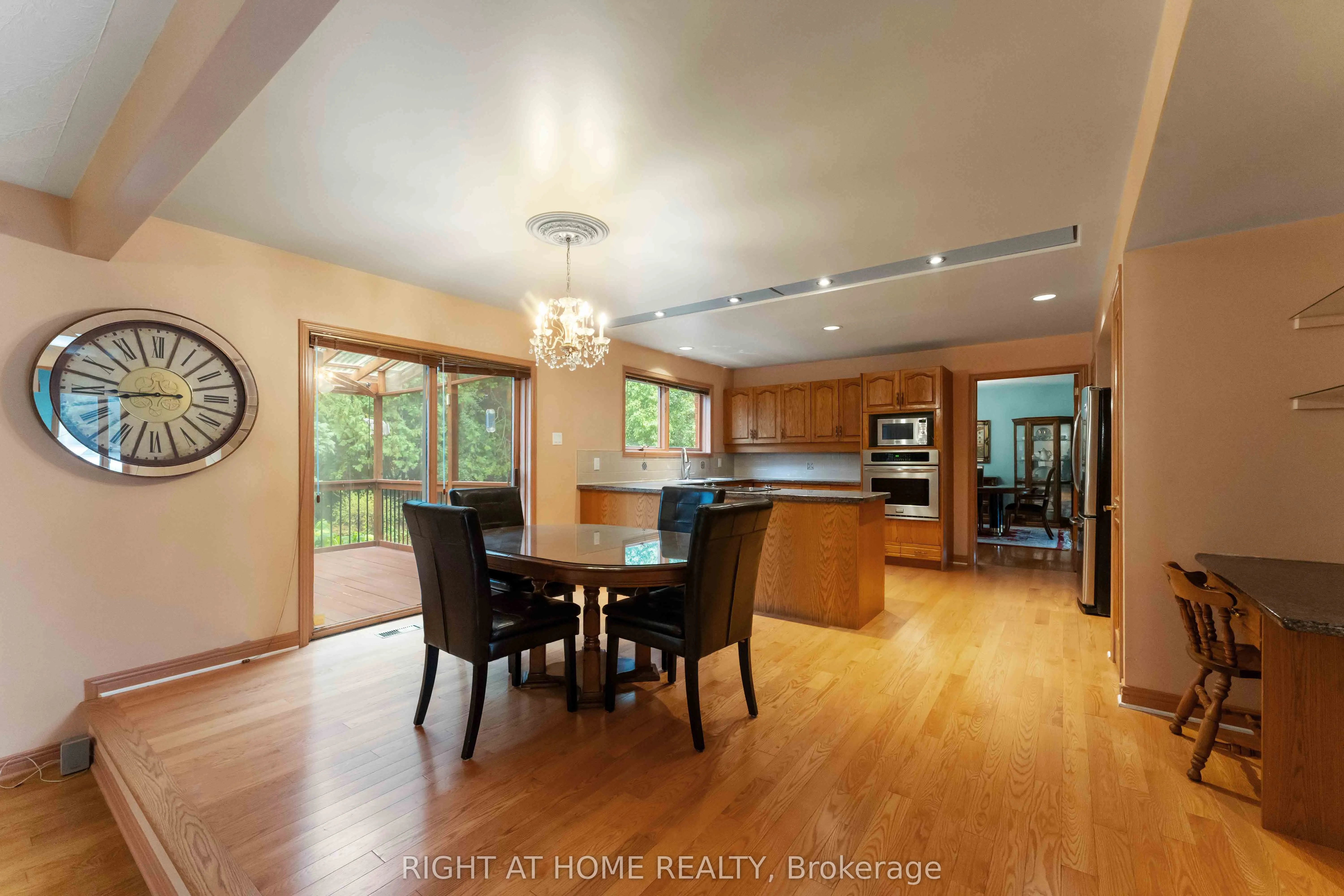 2 Muirfield Gardens