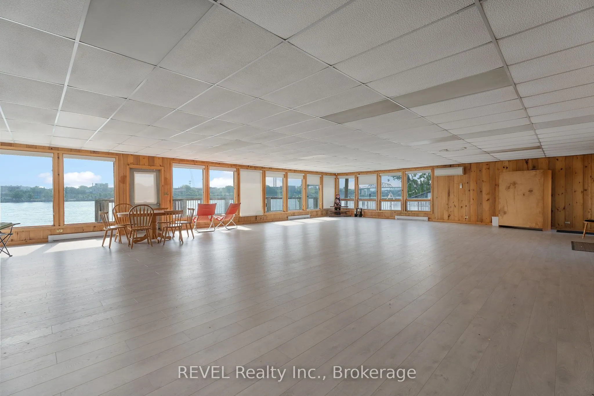162 Niagara Boulevard, #UNIT 2