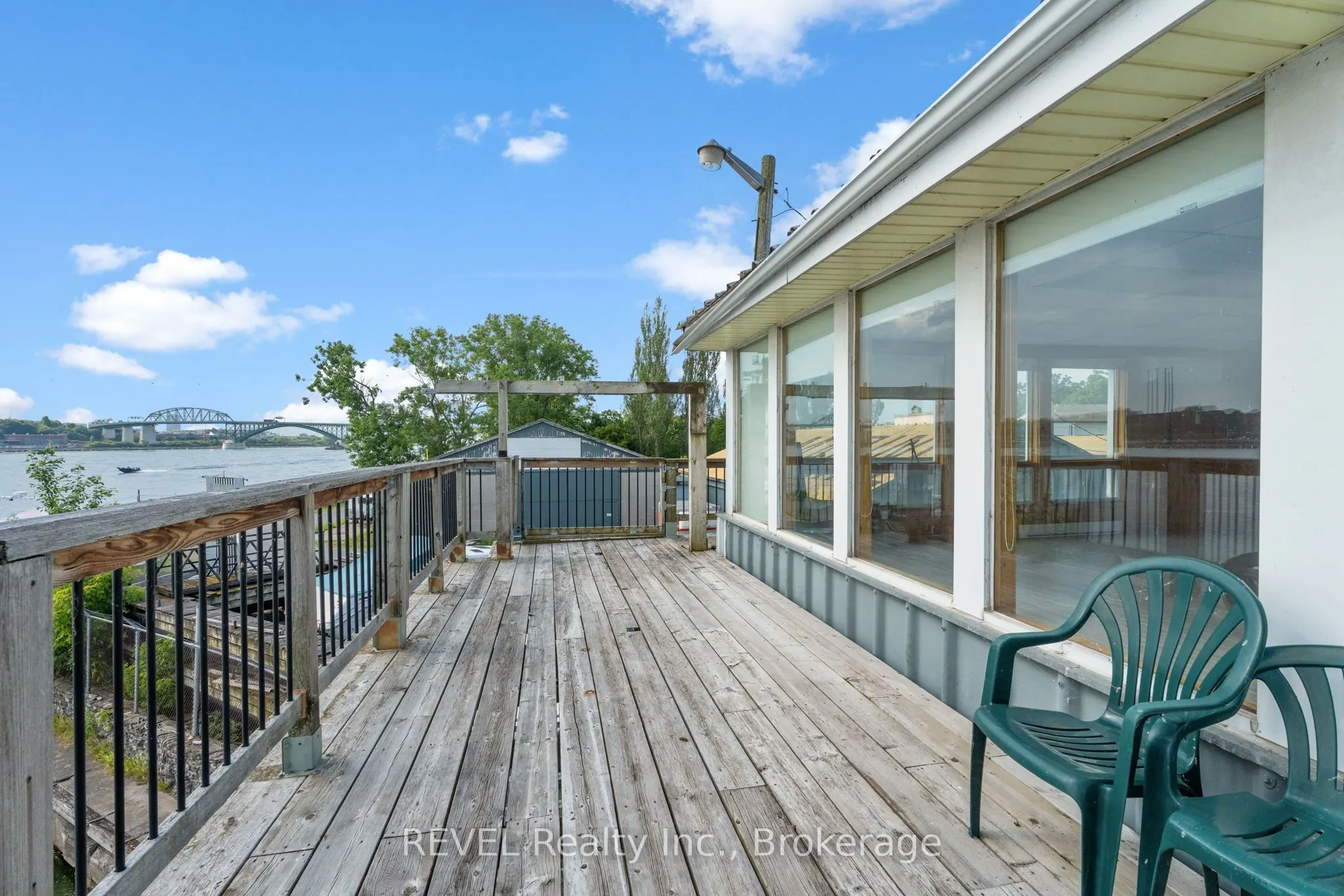 162 Niagara Boulevard, #UNIT 2