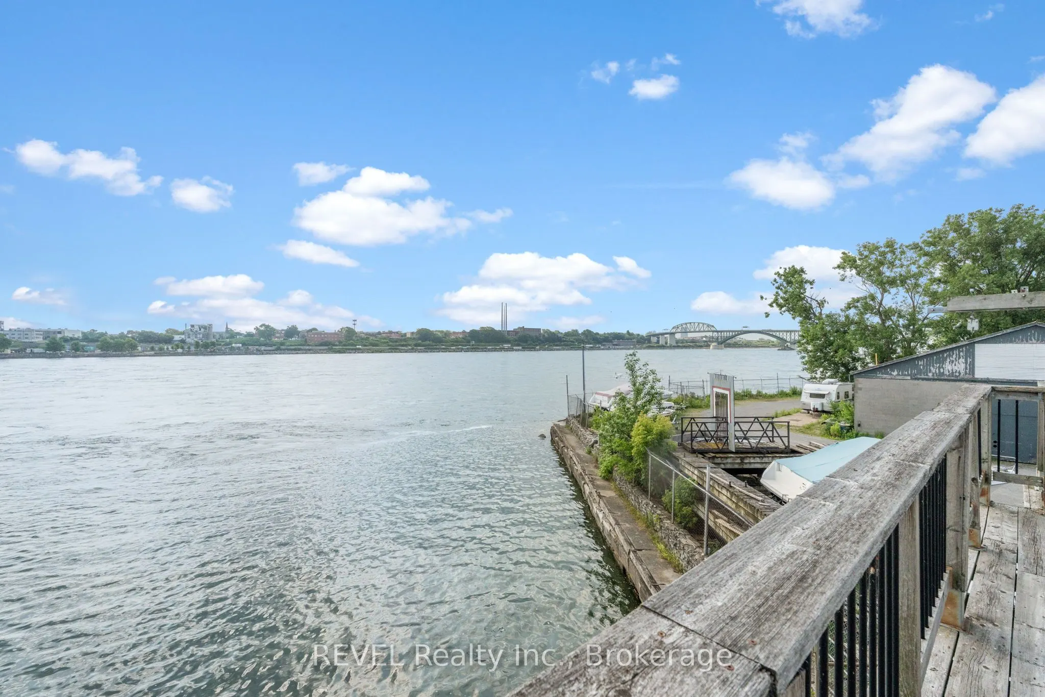 162 Niagara Boulevard, #UNIT 2