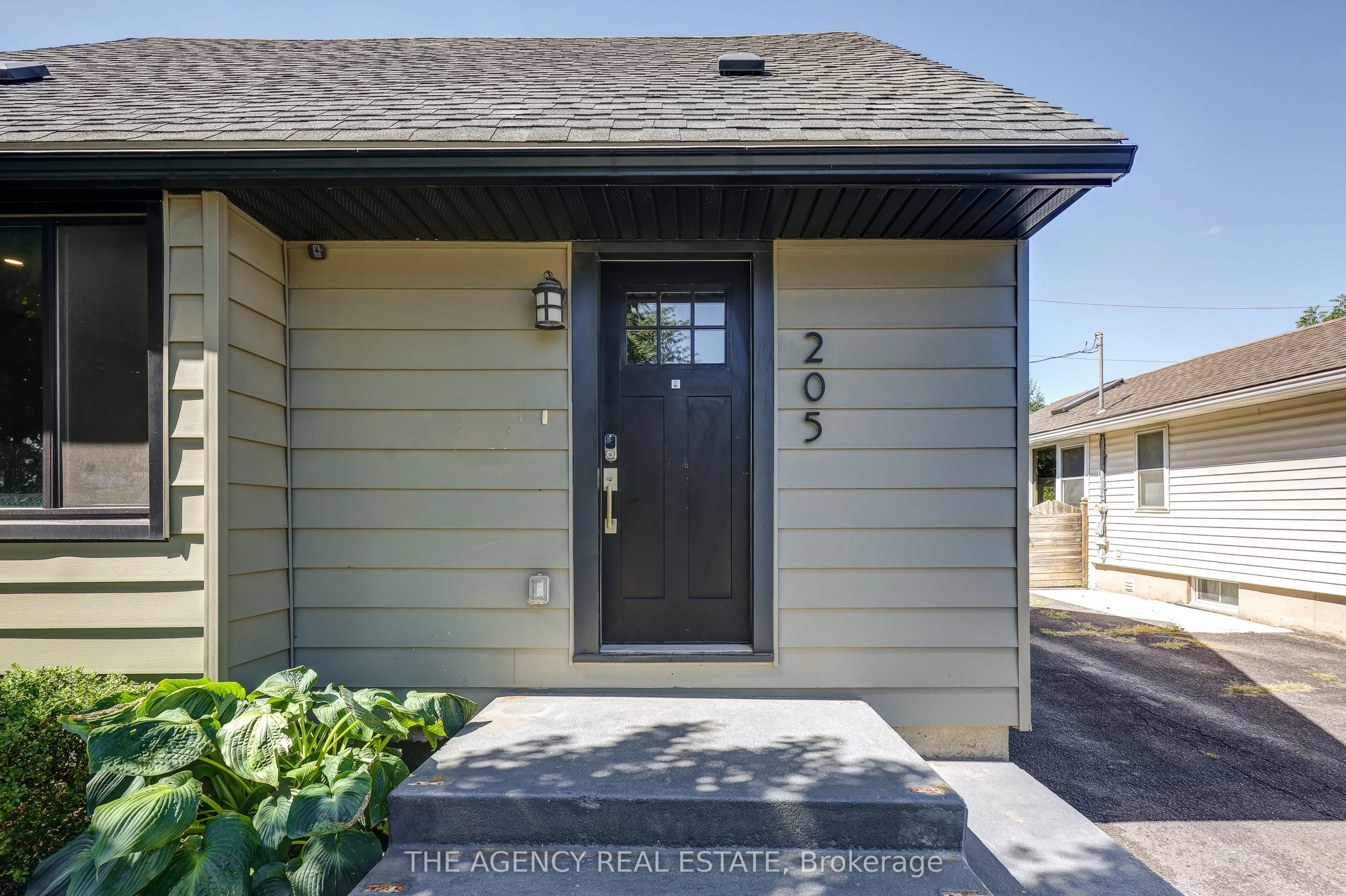 205 Rhine Avenue