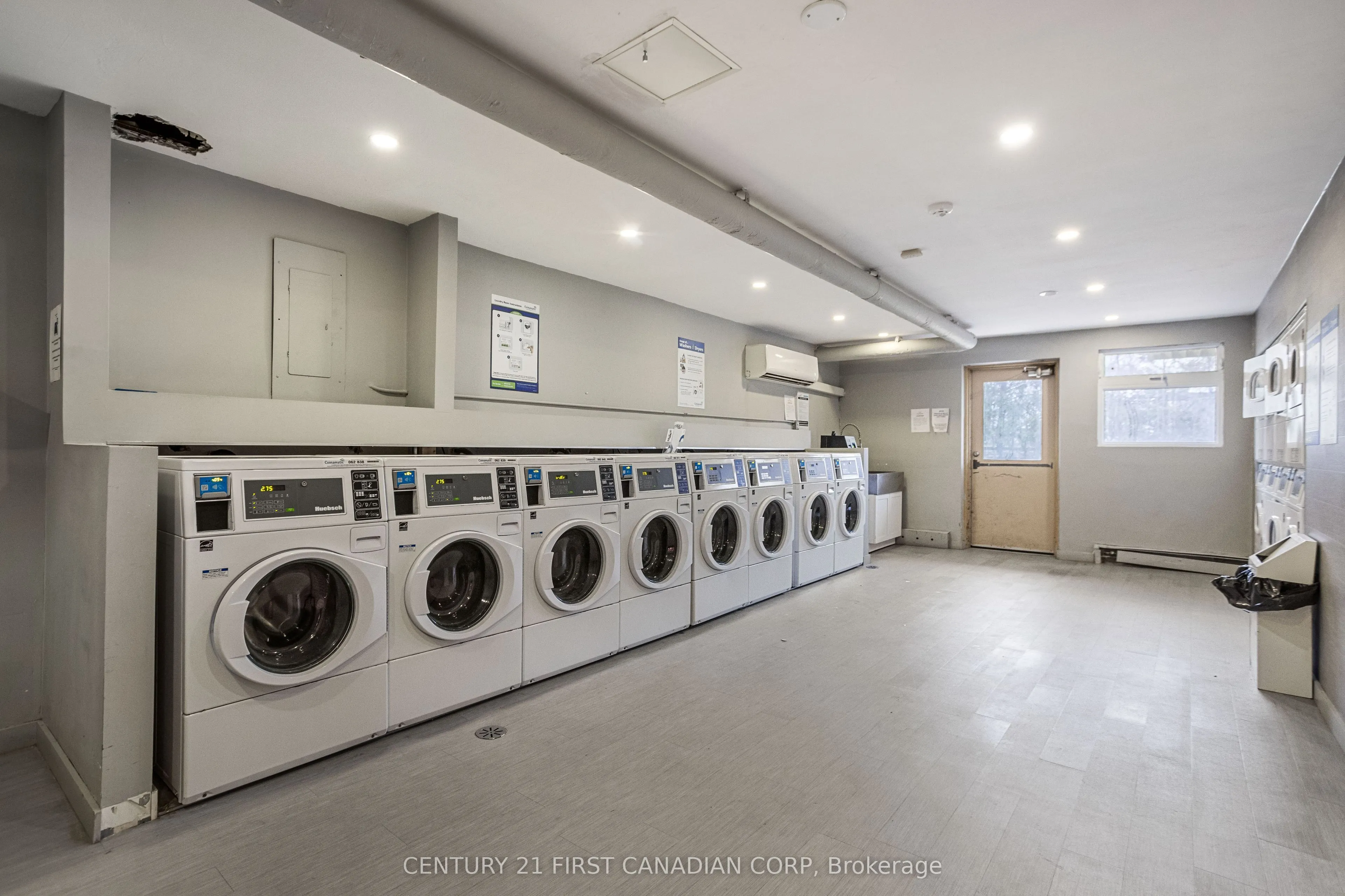 583 Mornington Avenue, #1104