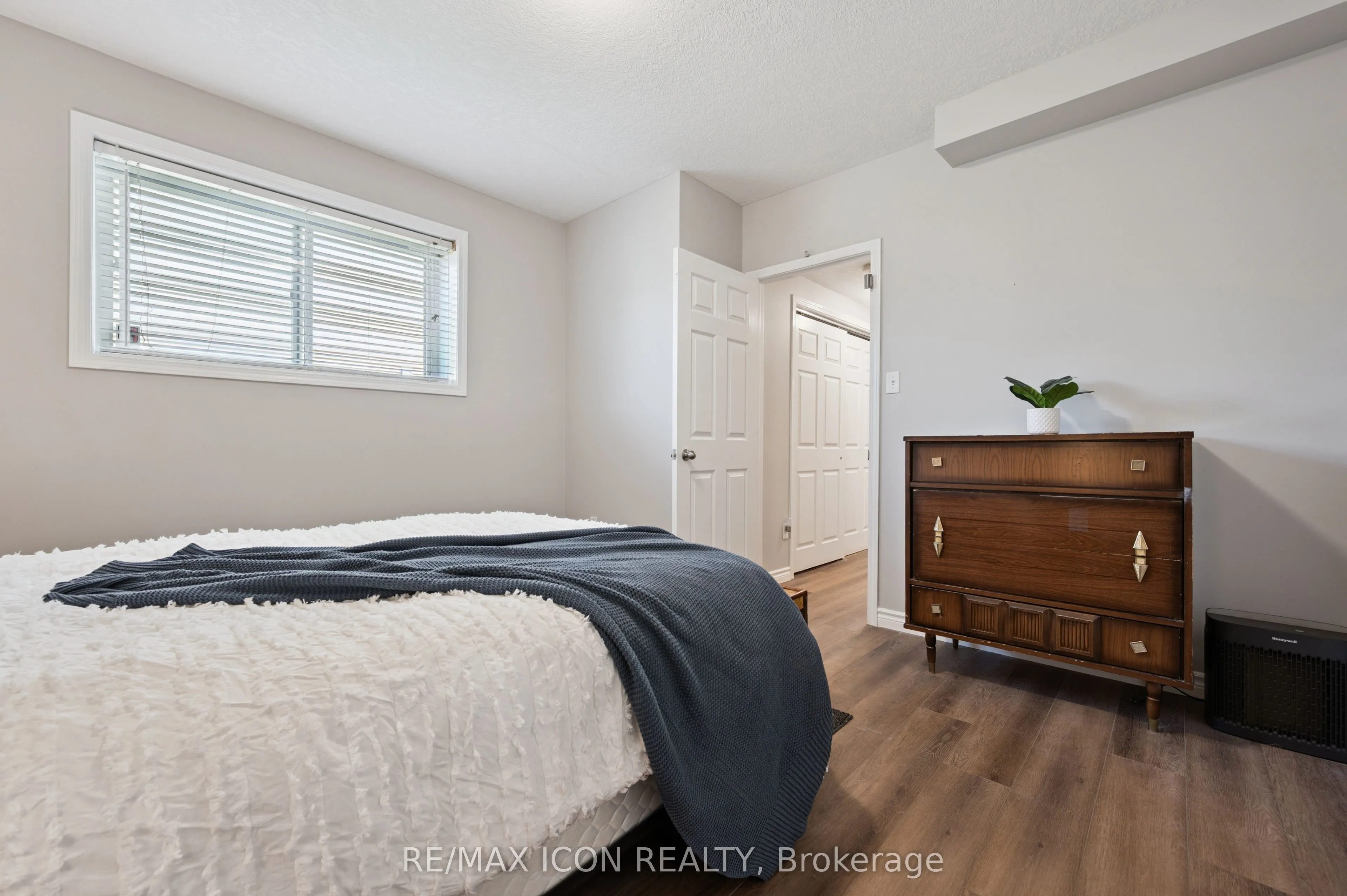 50 Howe Drive, #9D