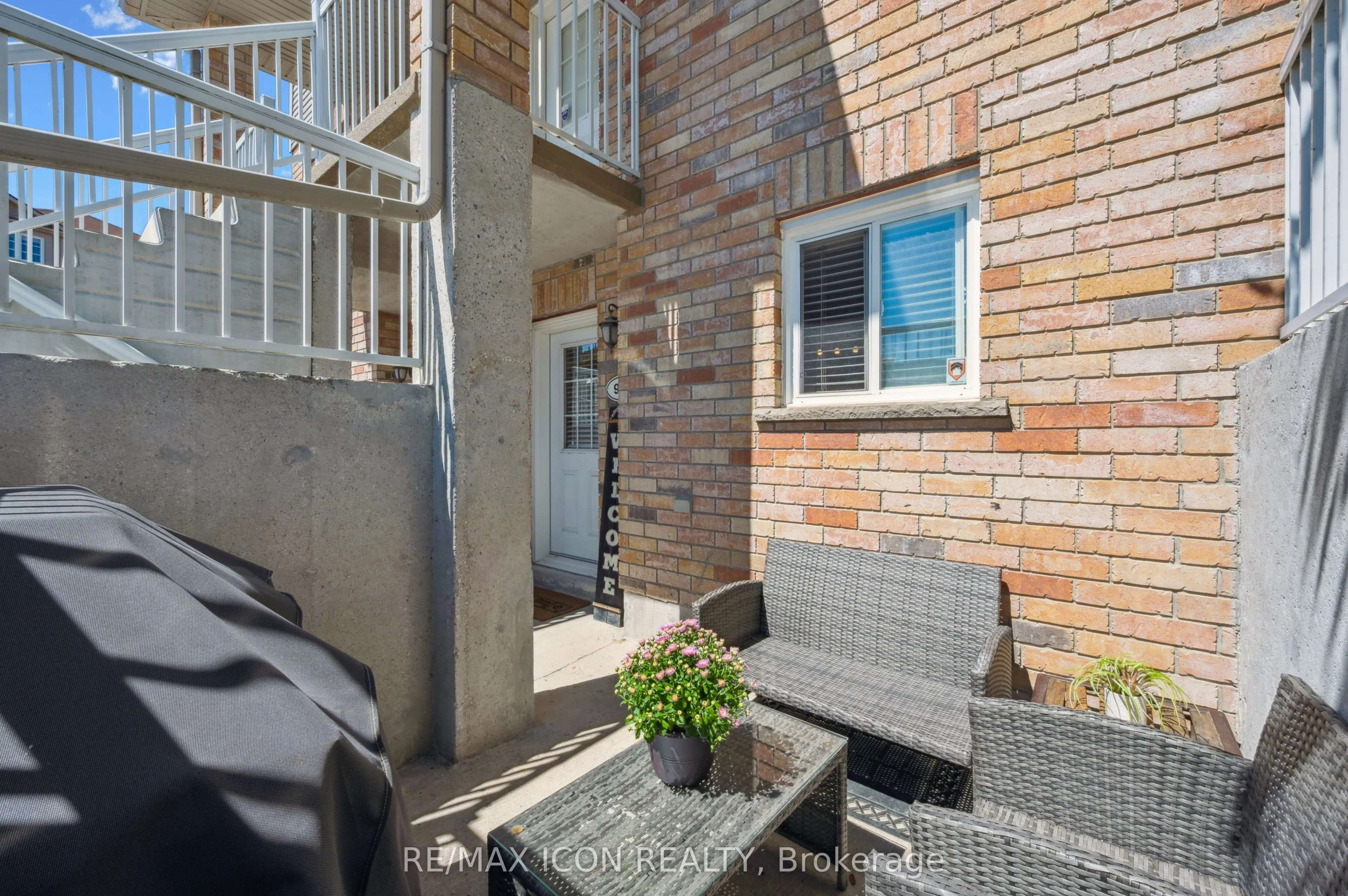 50 Howe Drive, #9D
