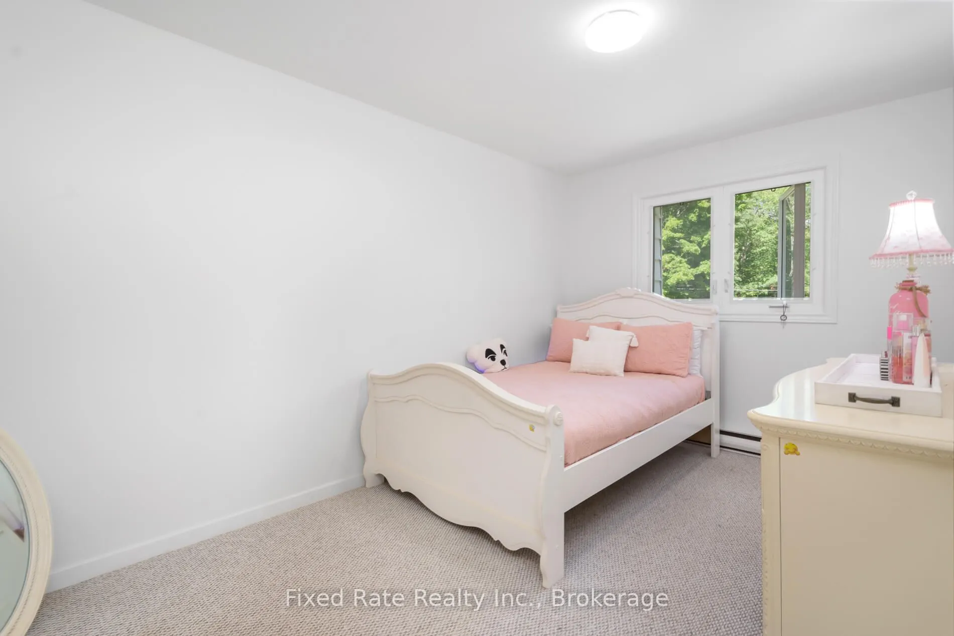 128 Bridgedale Road