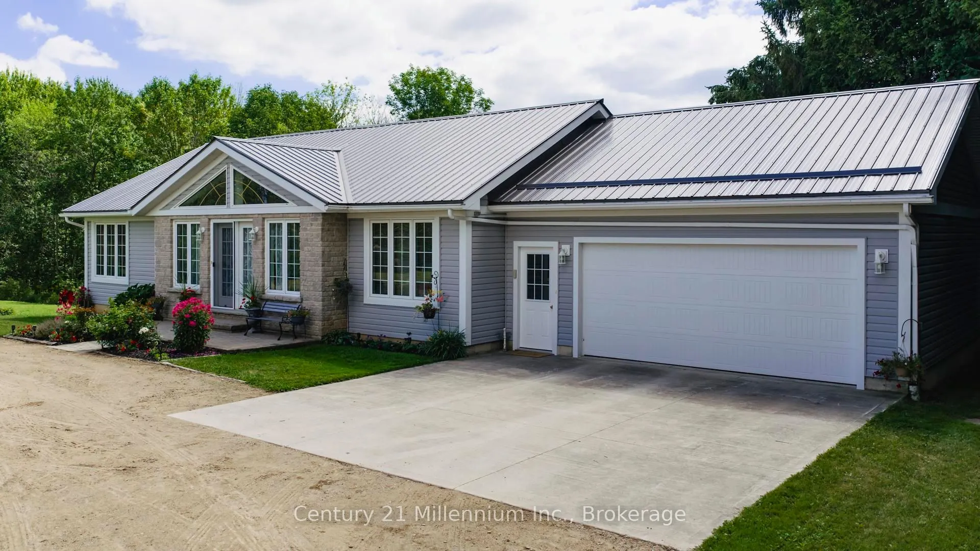 9849 Wellington Rd 3