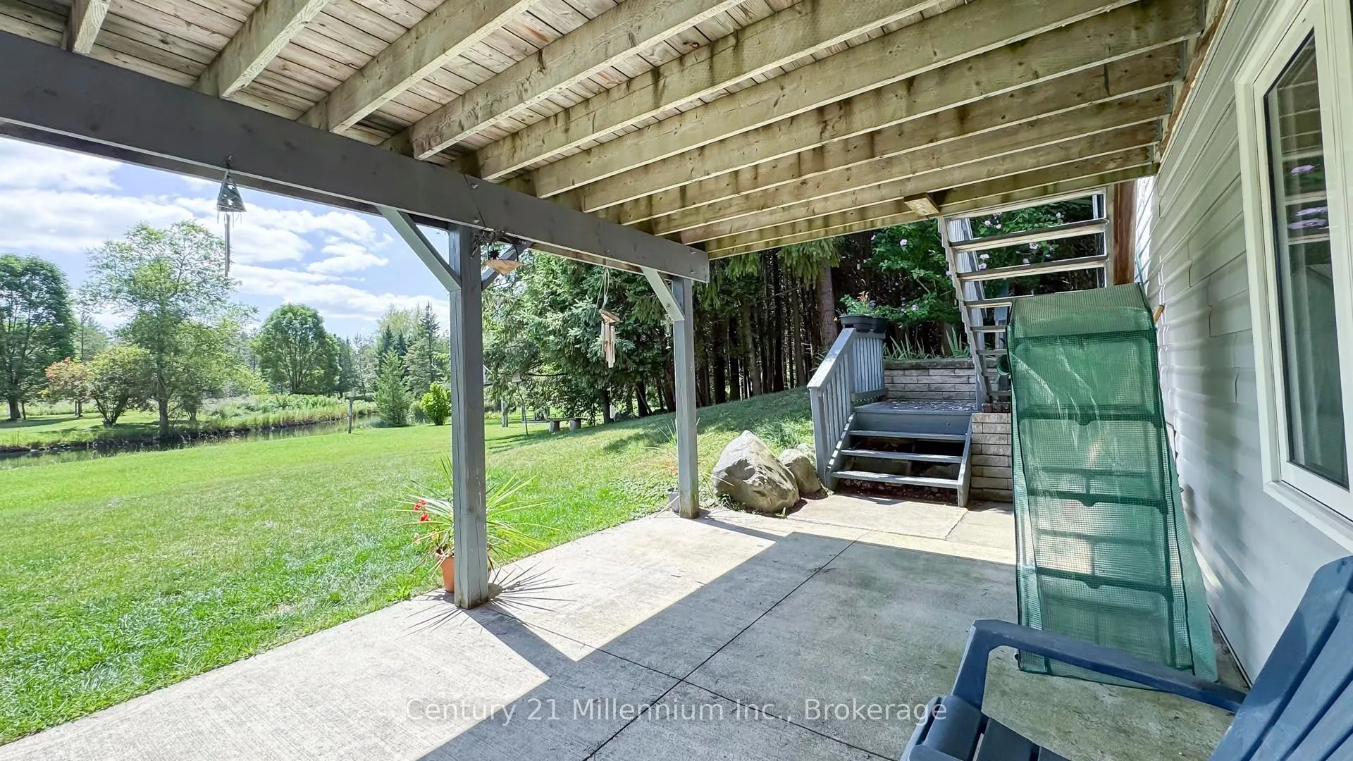 9849 Wellington Rd 3