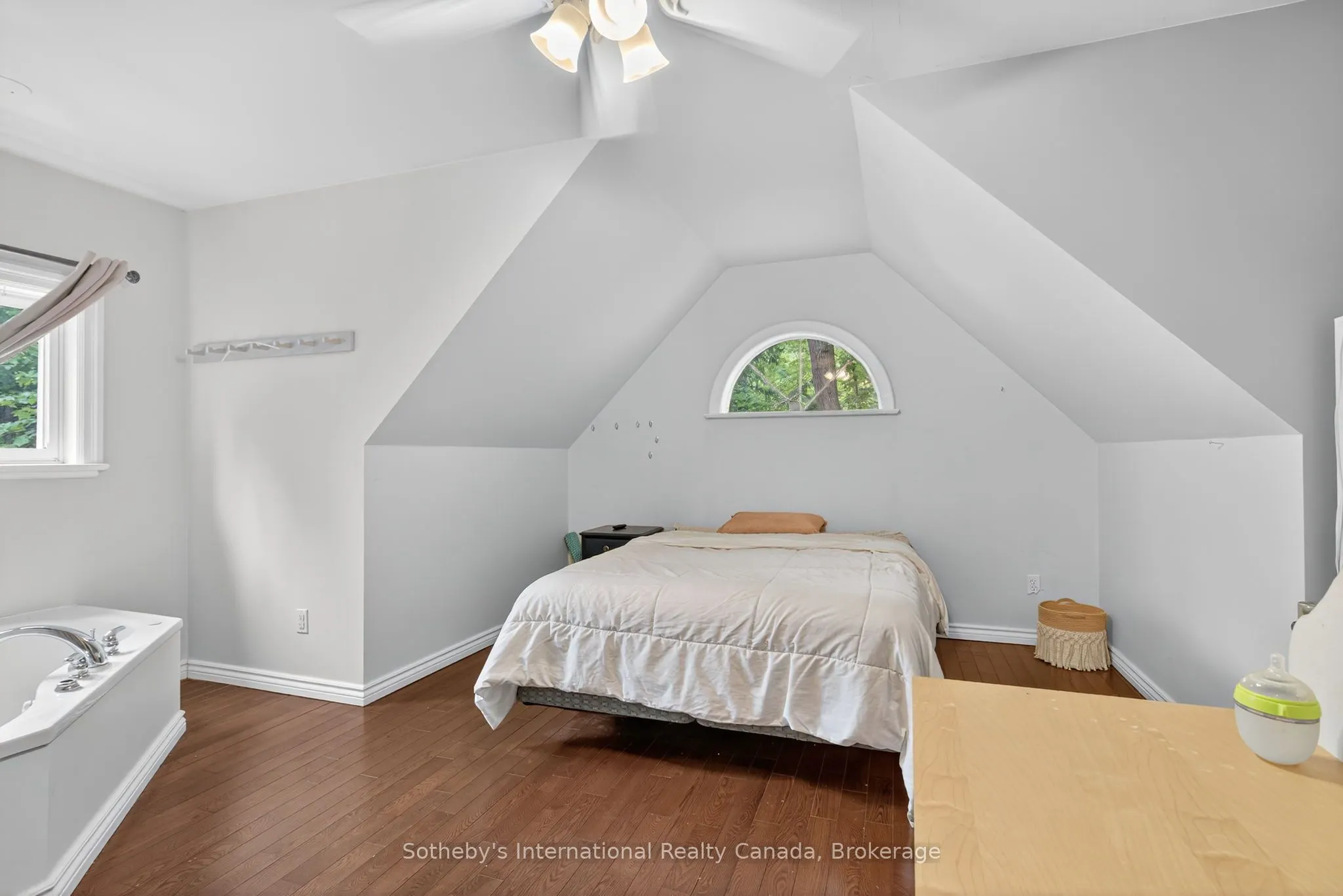 1132 Limberlost Road