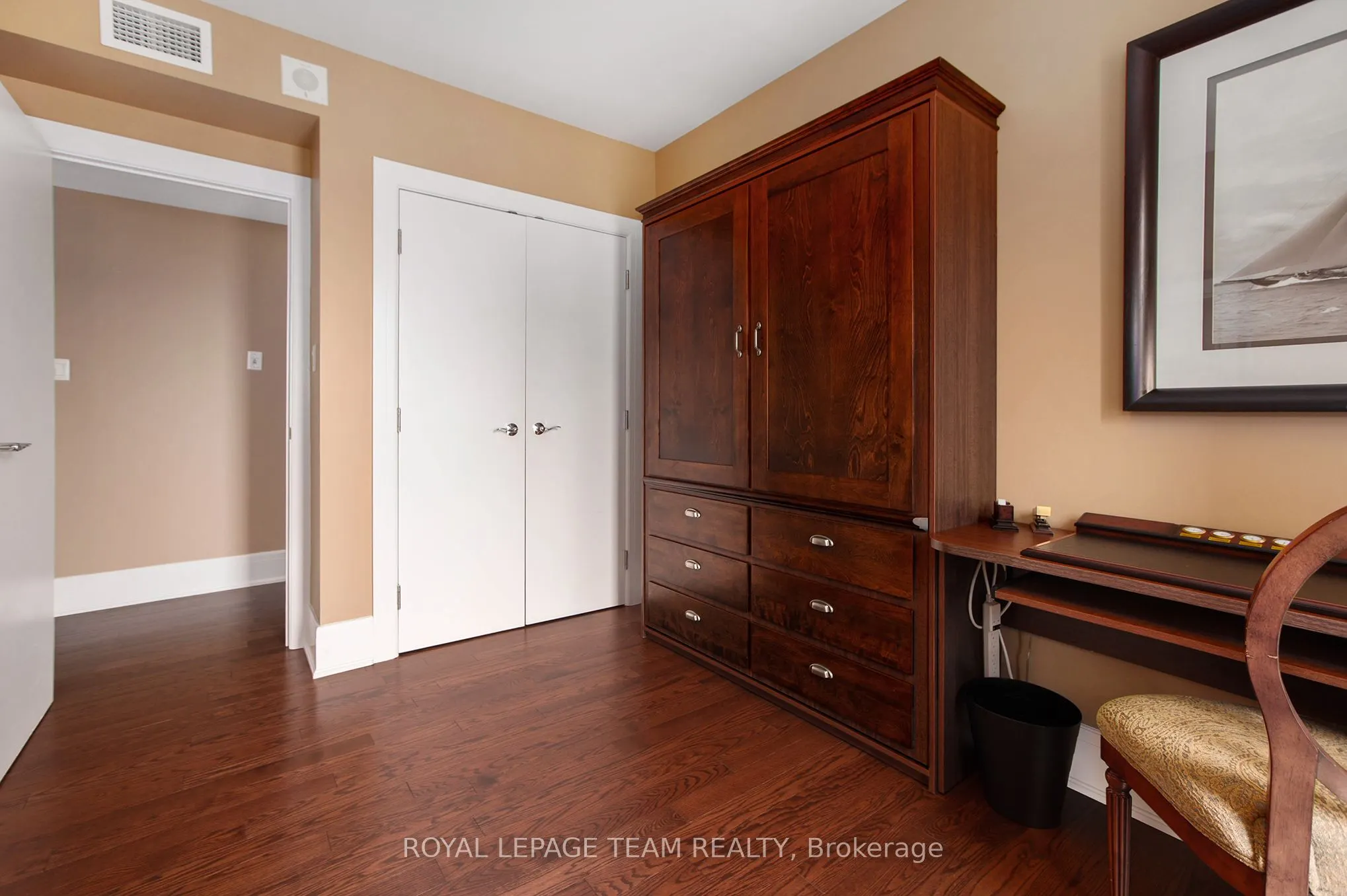 700 SUSSEX Drive, #410