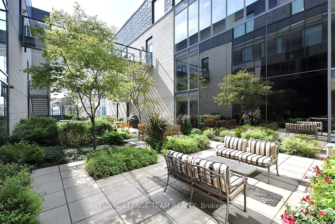 700 SUSSEX Drive, #410