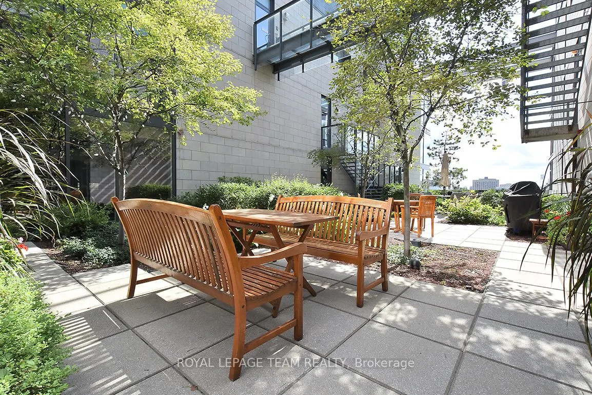 700 SUSSEX Drive, #410