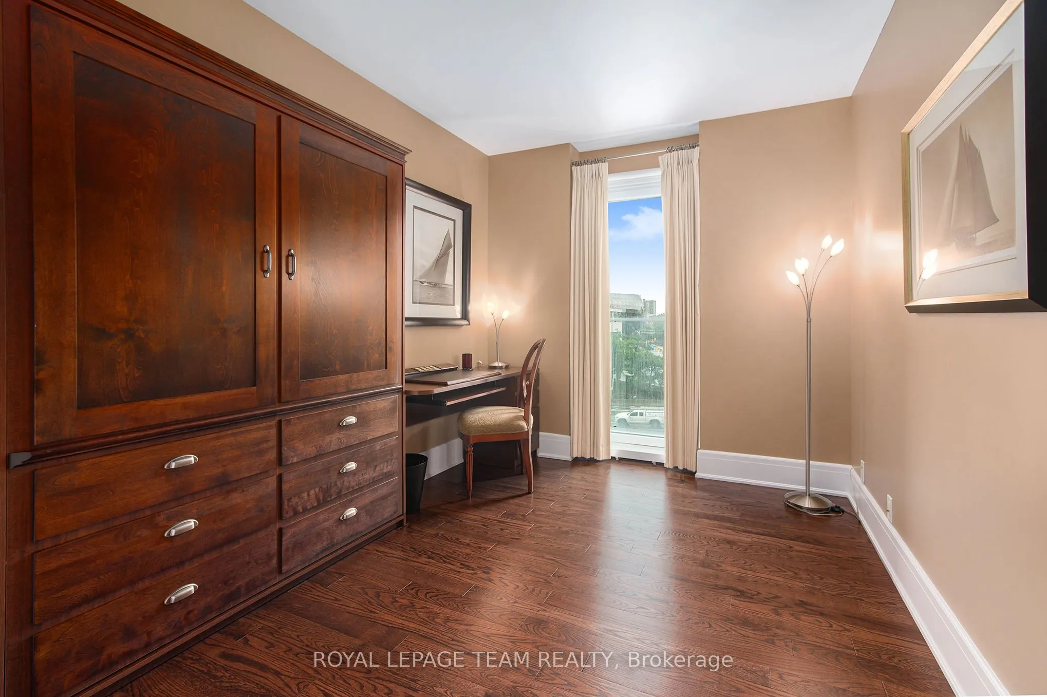 700 SUSSEX Drive, #410