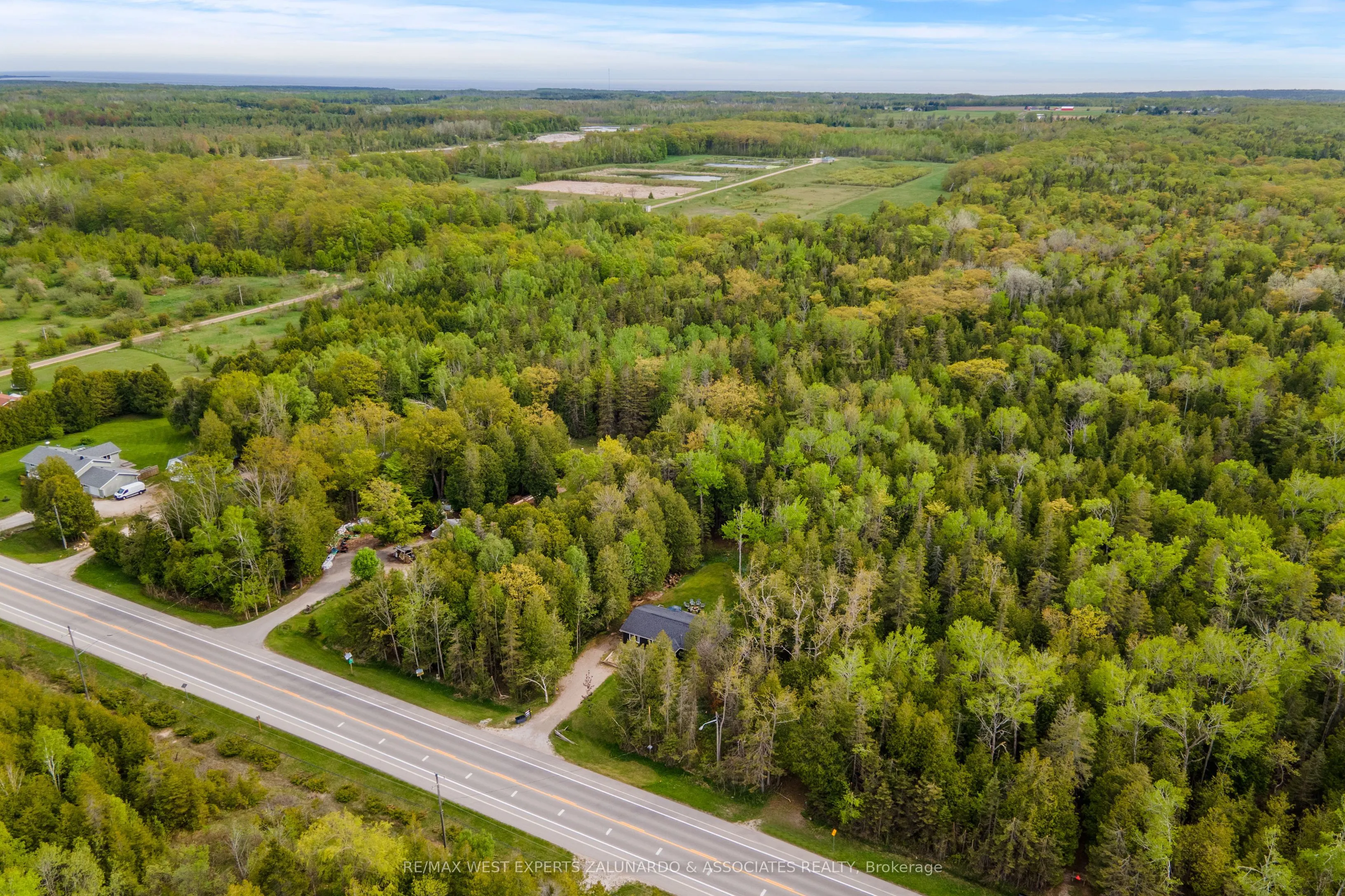 7221 Highway 6 Road